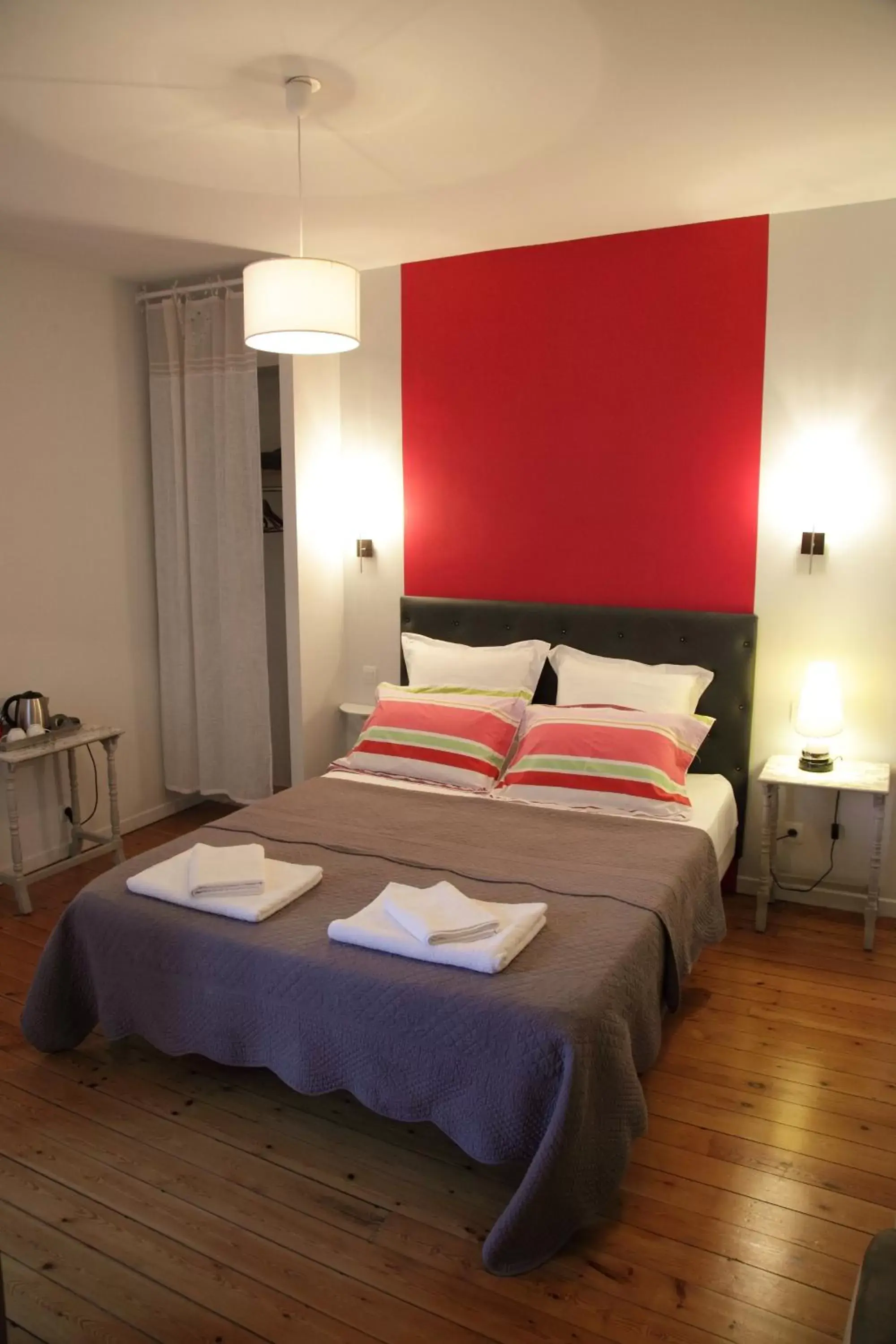 Queen Room in A la Fleur de Lys Queen Room in A la Fleur de Lys