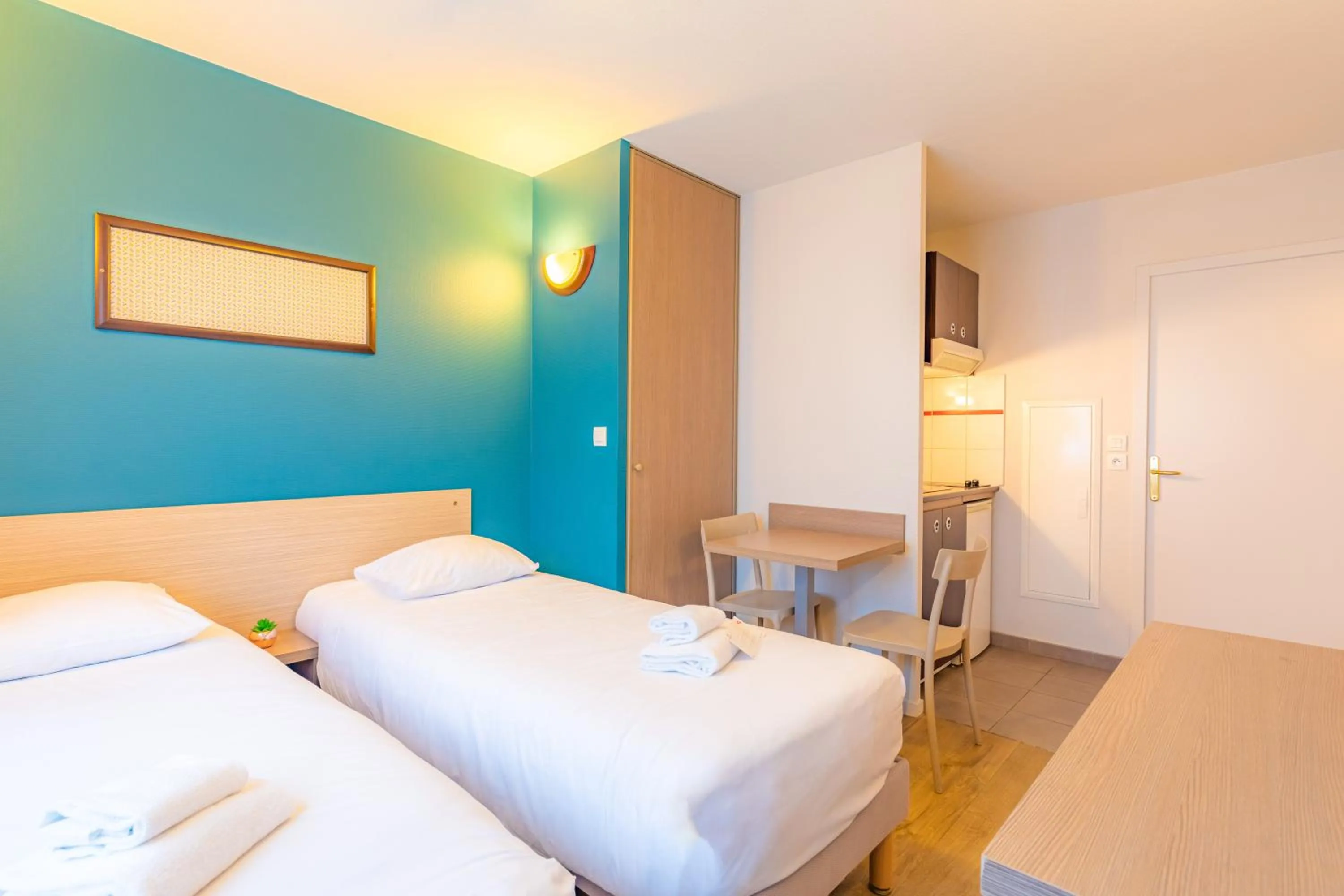 Bed in Appart'City Classic La Roche sur Yon Centre