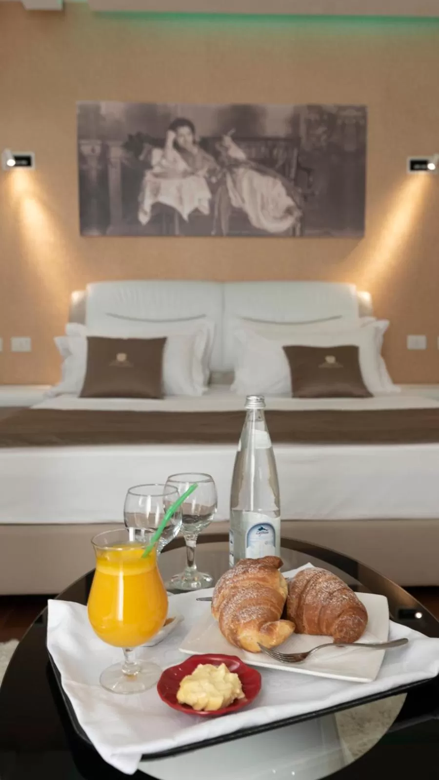 Bed in Deluxe & Executive SPA by Rafaelo