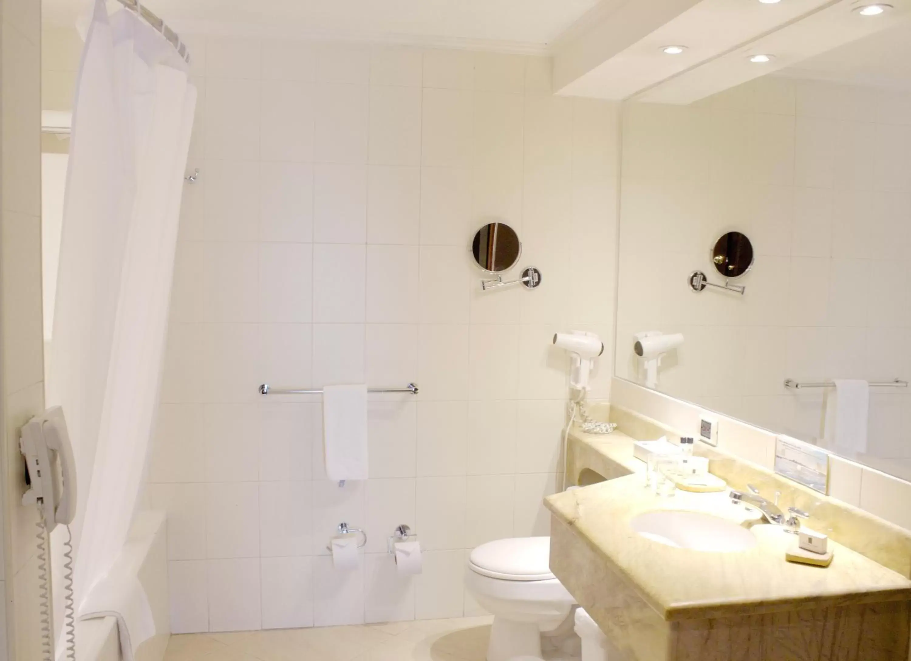 Junior Suite with Two Double Beds in Apartamentos Dann Junior Suite with Two Double Beds in Apartamentos Dann