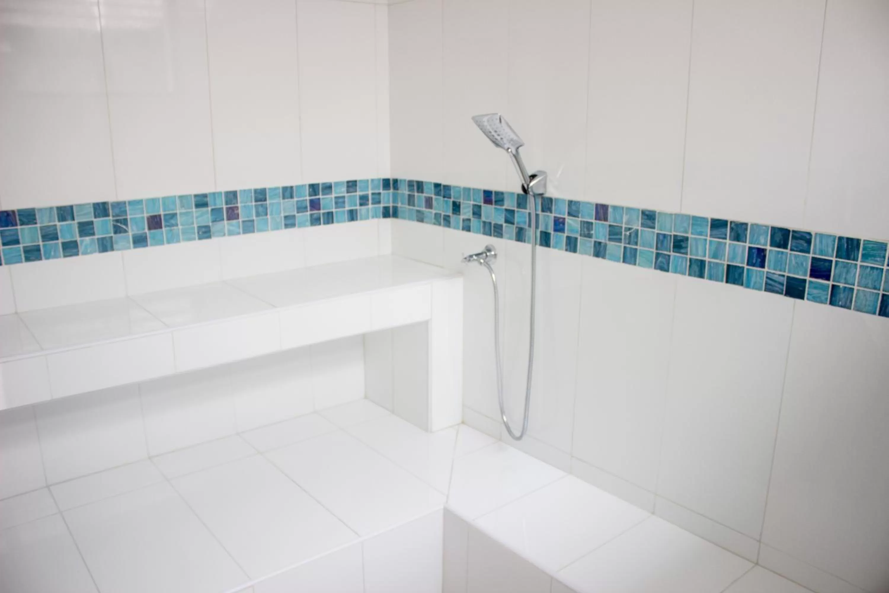 Steam room in Cotinga Hotel Spa