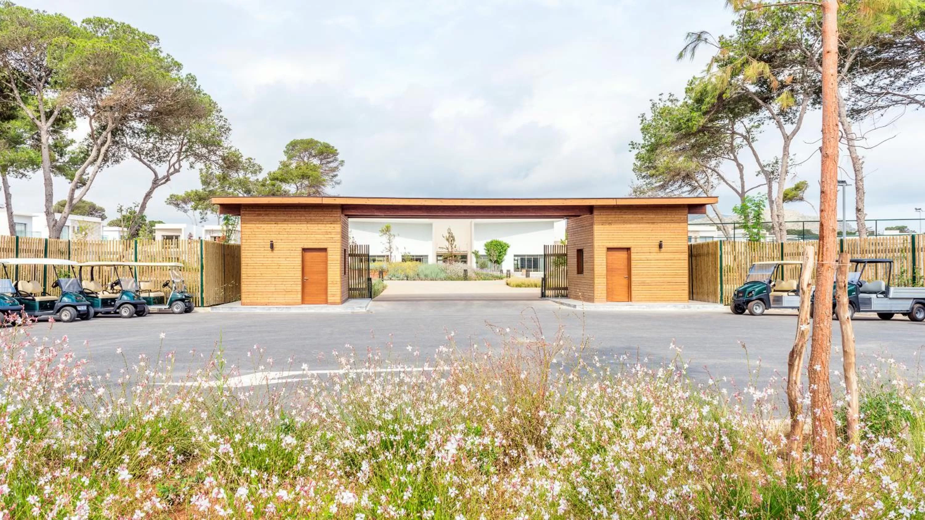 Facade/entrance in Radisson Blu Resort Al Hoceima