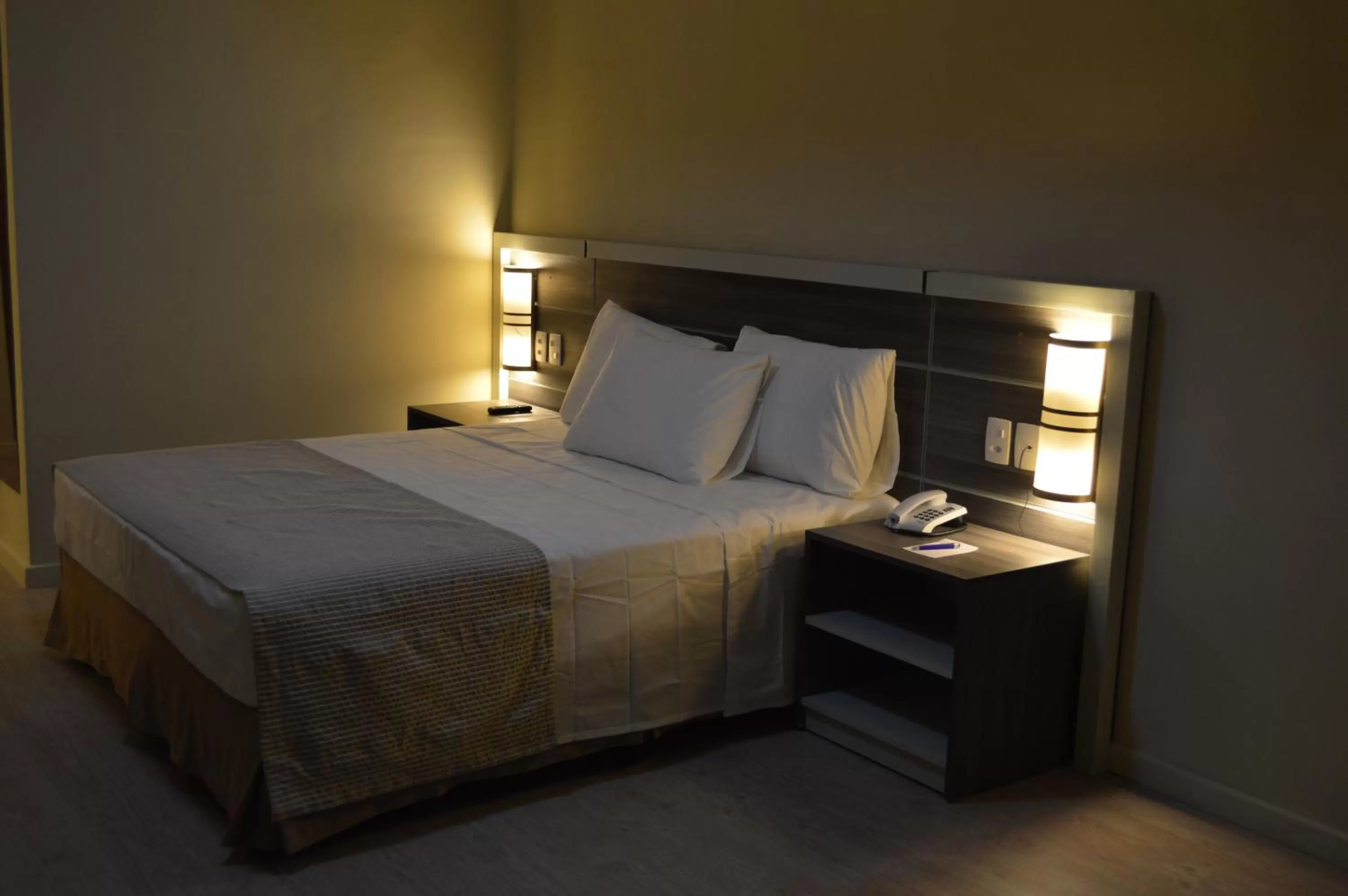 Bed in Master Express Dom Pedro II - próximo ao Consulado Americano e Aeroporto