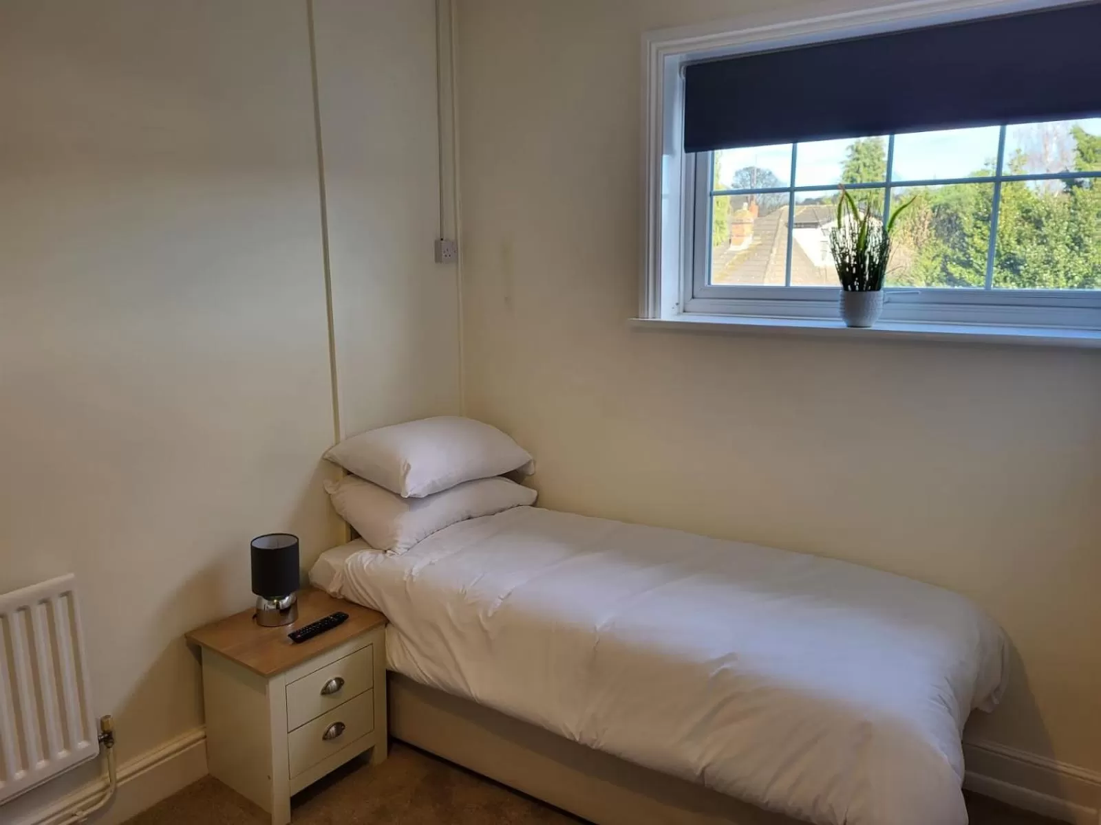 Bed in The Bird in Hand