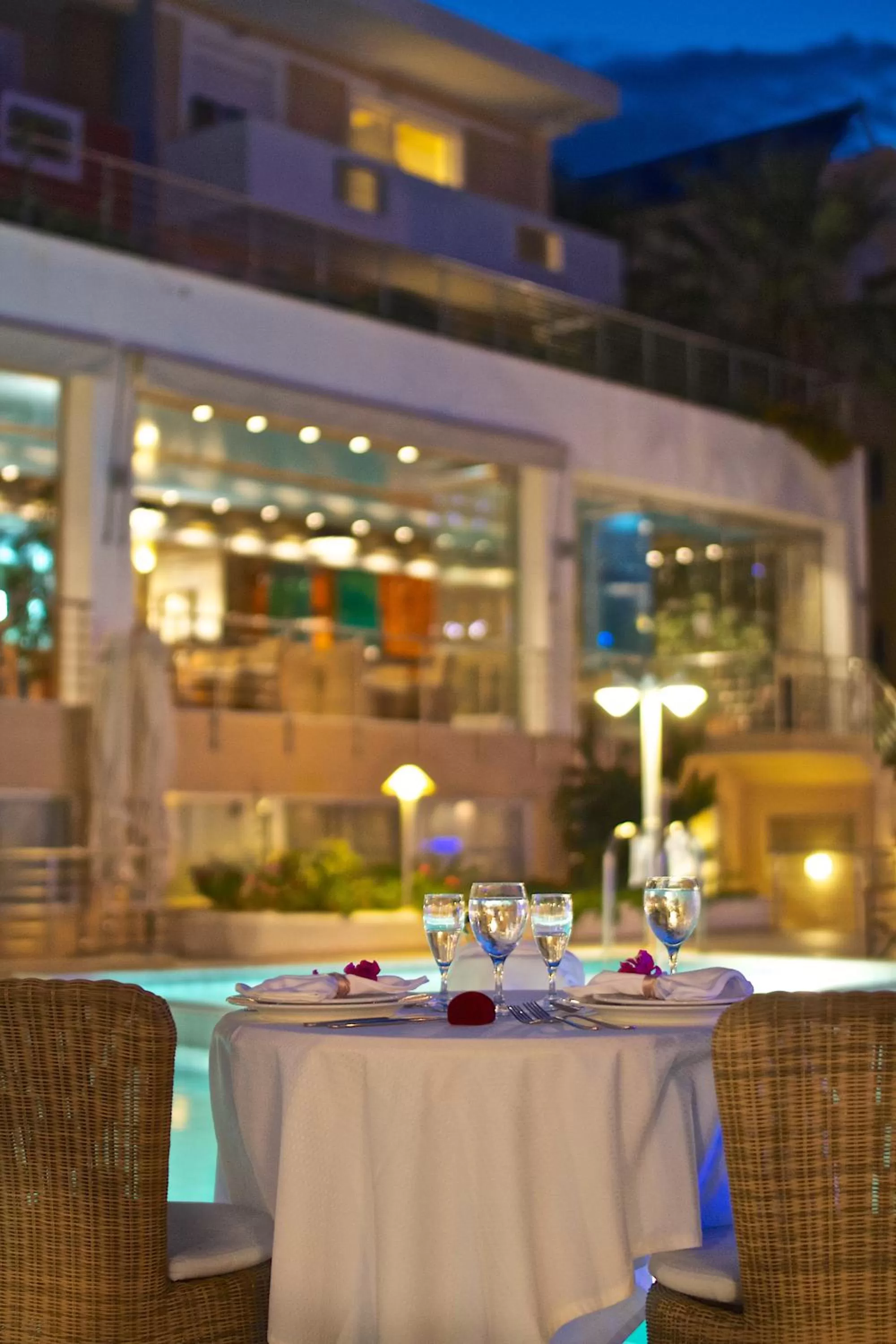 Patio in Heliotrope Hotels