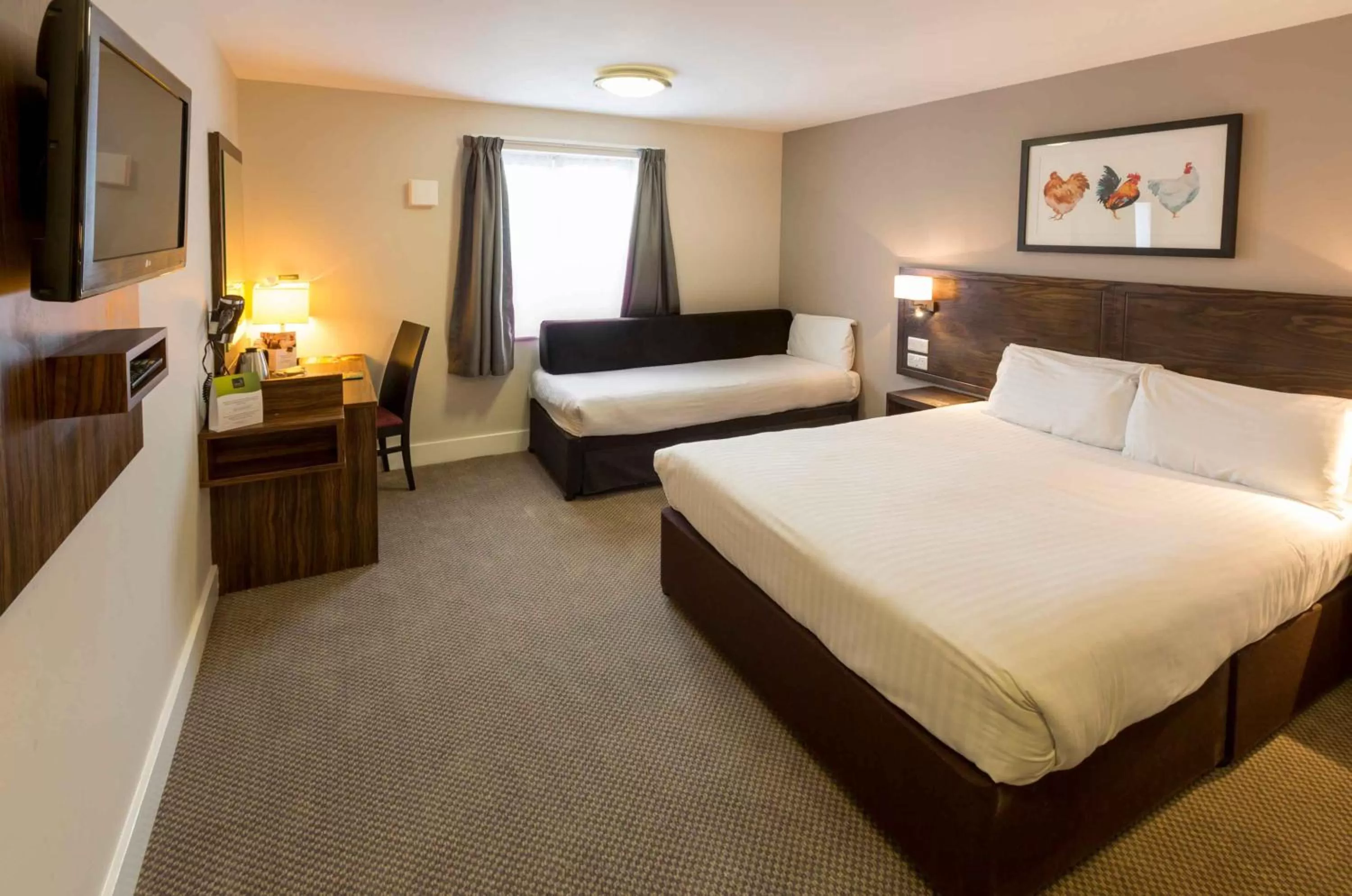 Bedroom, Bed in Starling Cloud