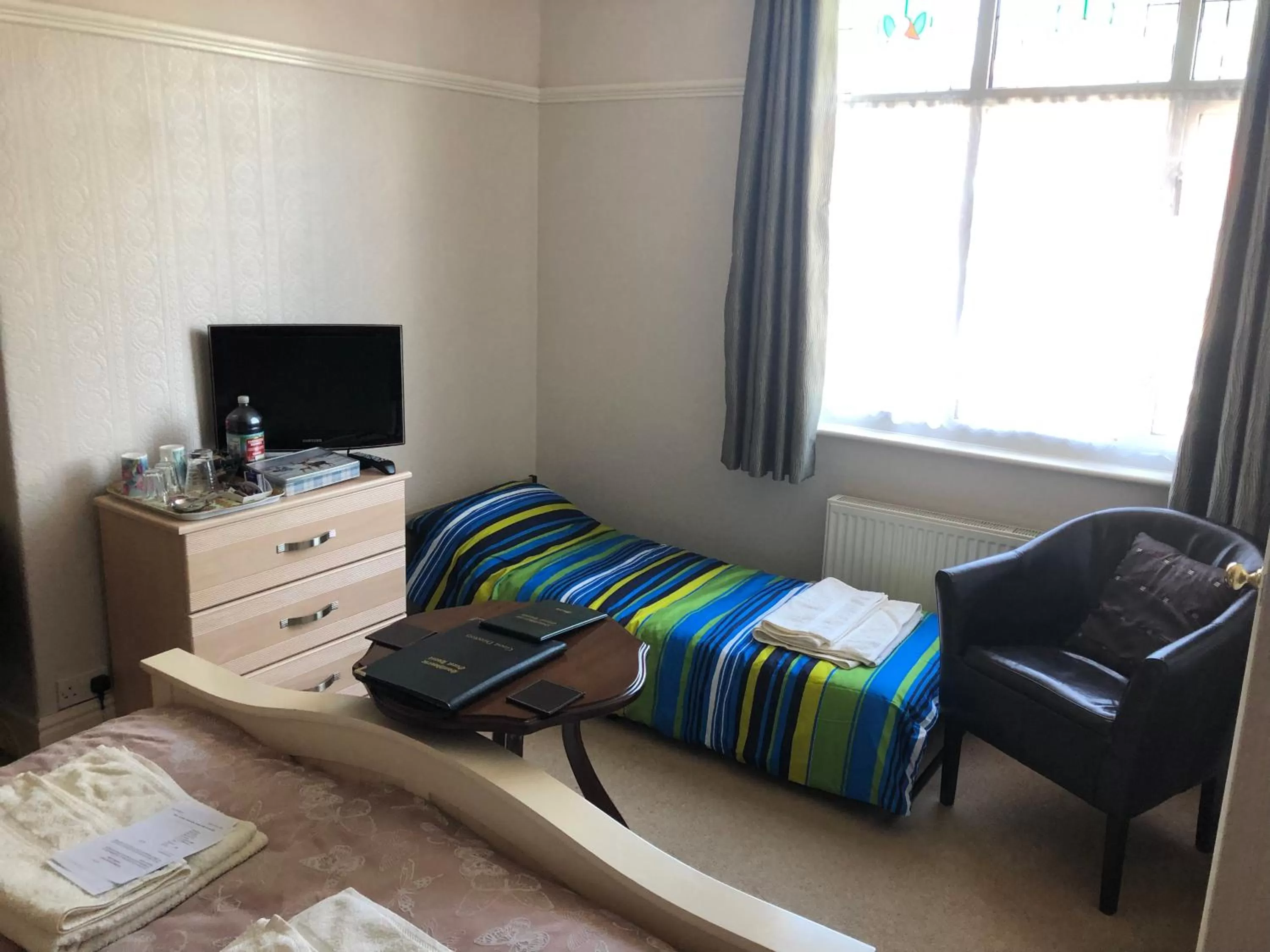 children, Seating Area in Southbourne Guest House