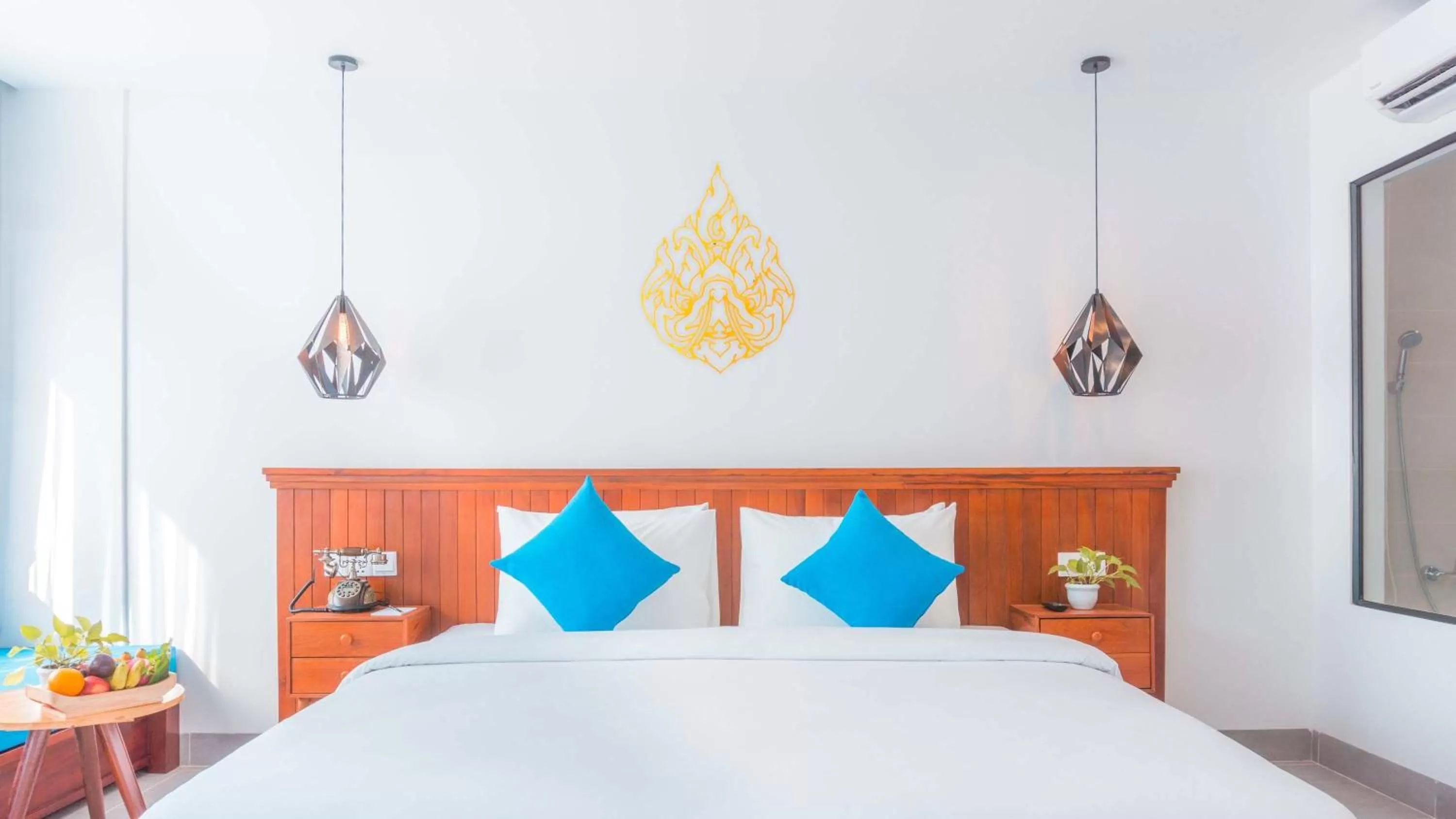 Bed in Angkor Aurora