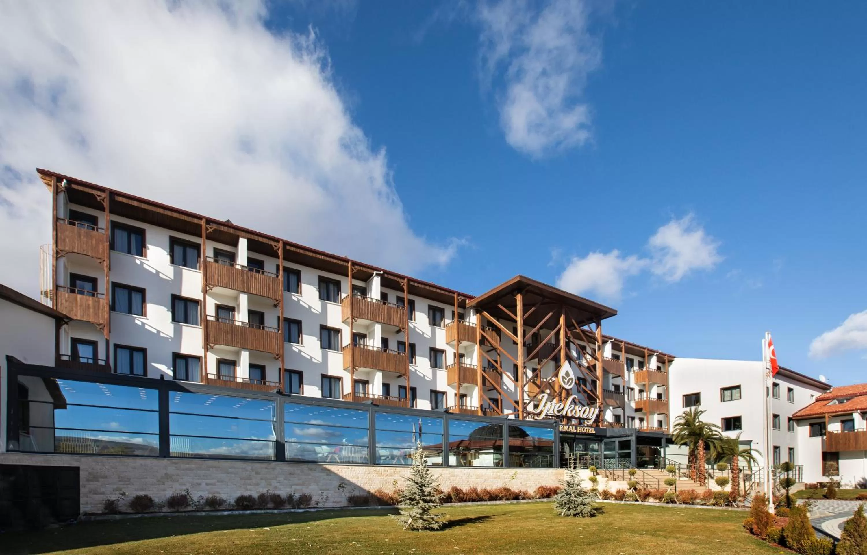 Property building in Ipeksoy Thermal Hotel