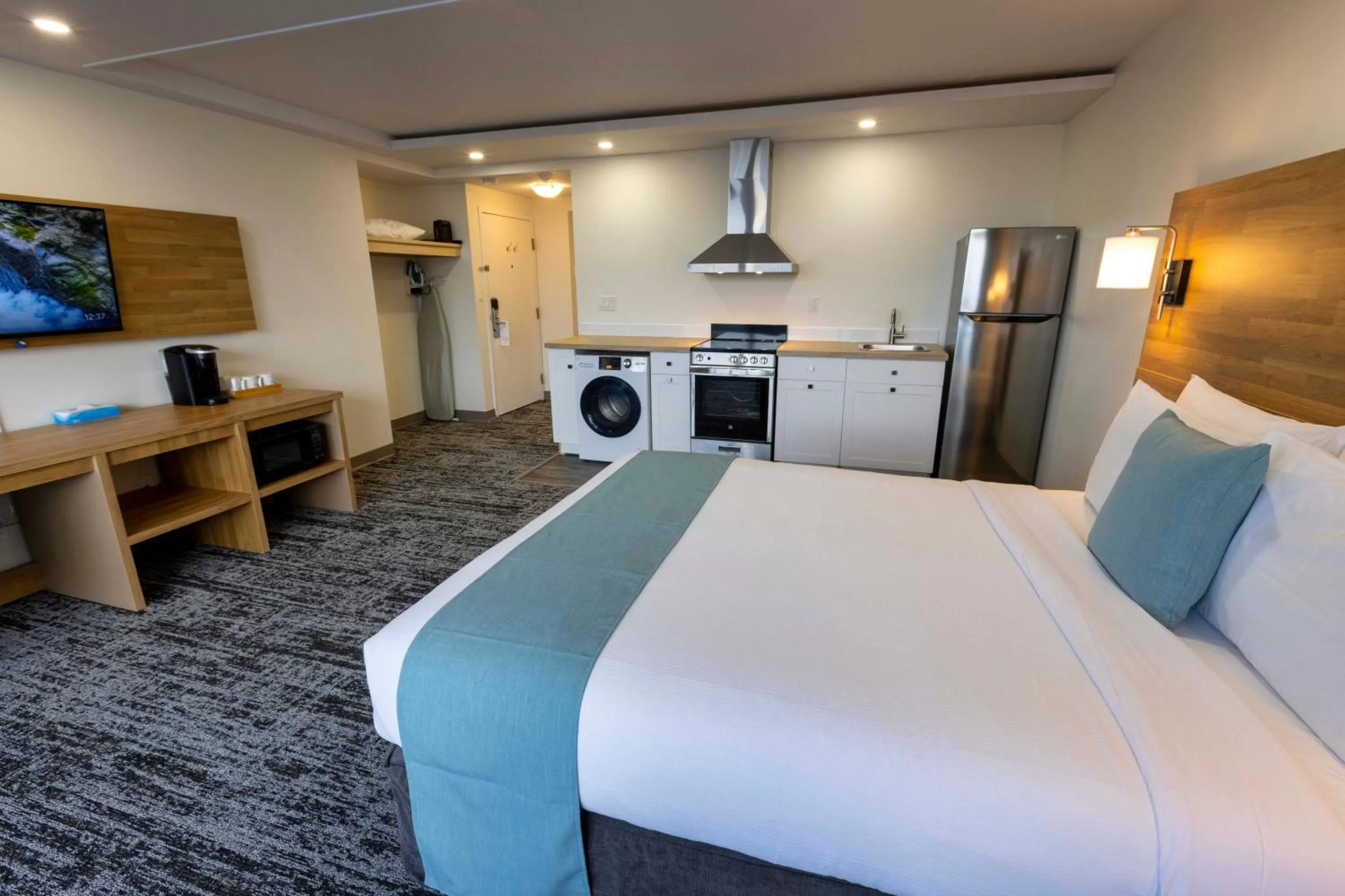 Bed in Highliner Hotel