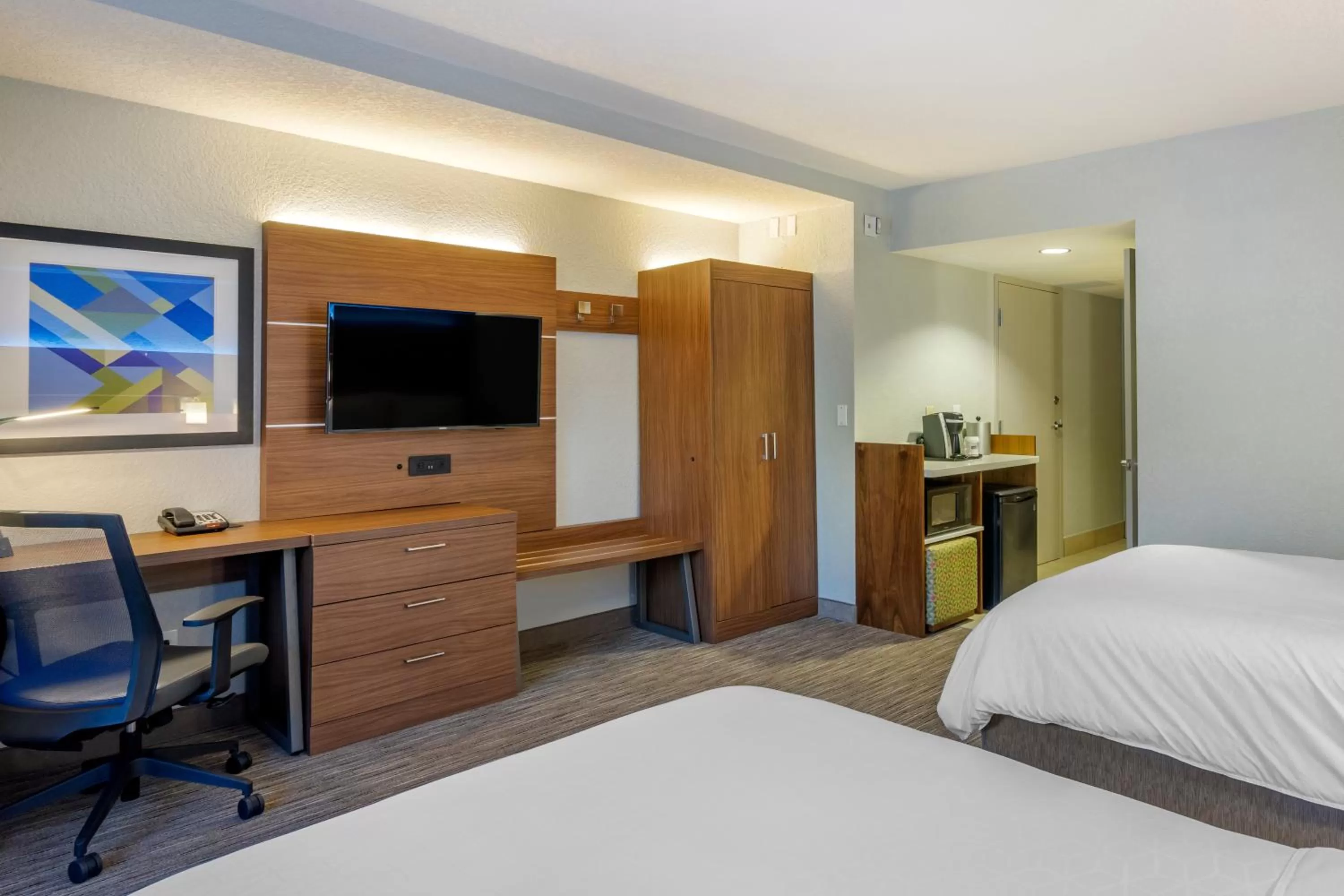 Bedroom, Bed in Holiday Inn Express Cape Coral-Fort Myers Area by IHG
