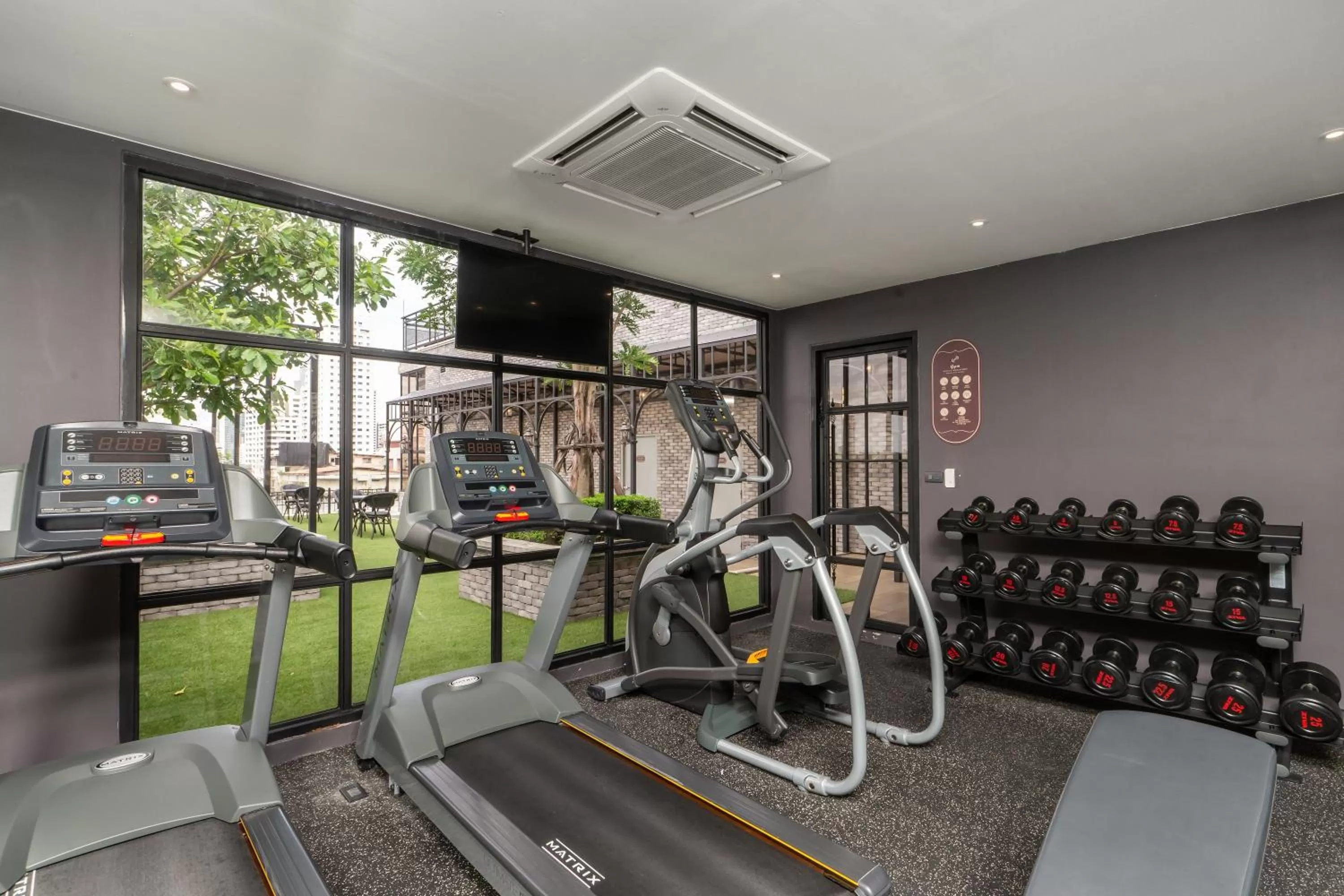 Fitness centre/facilities in The Coach Hotel Sukhumvit - Asok BTS Bangkok