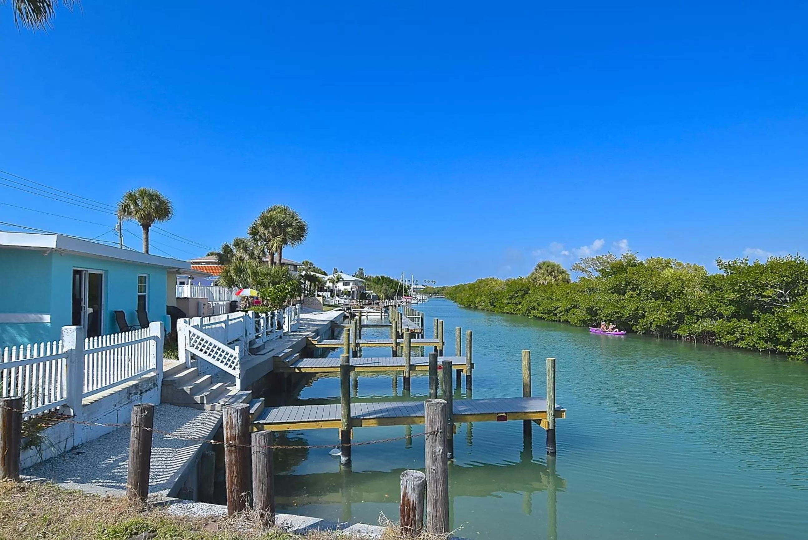 Area and facilities in A Beach Retreat on Casey Key