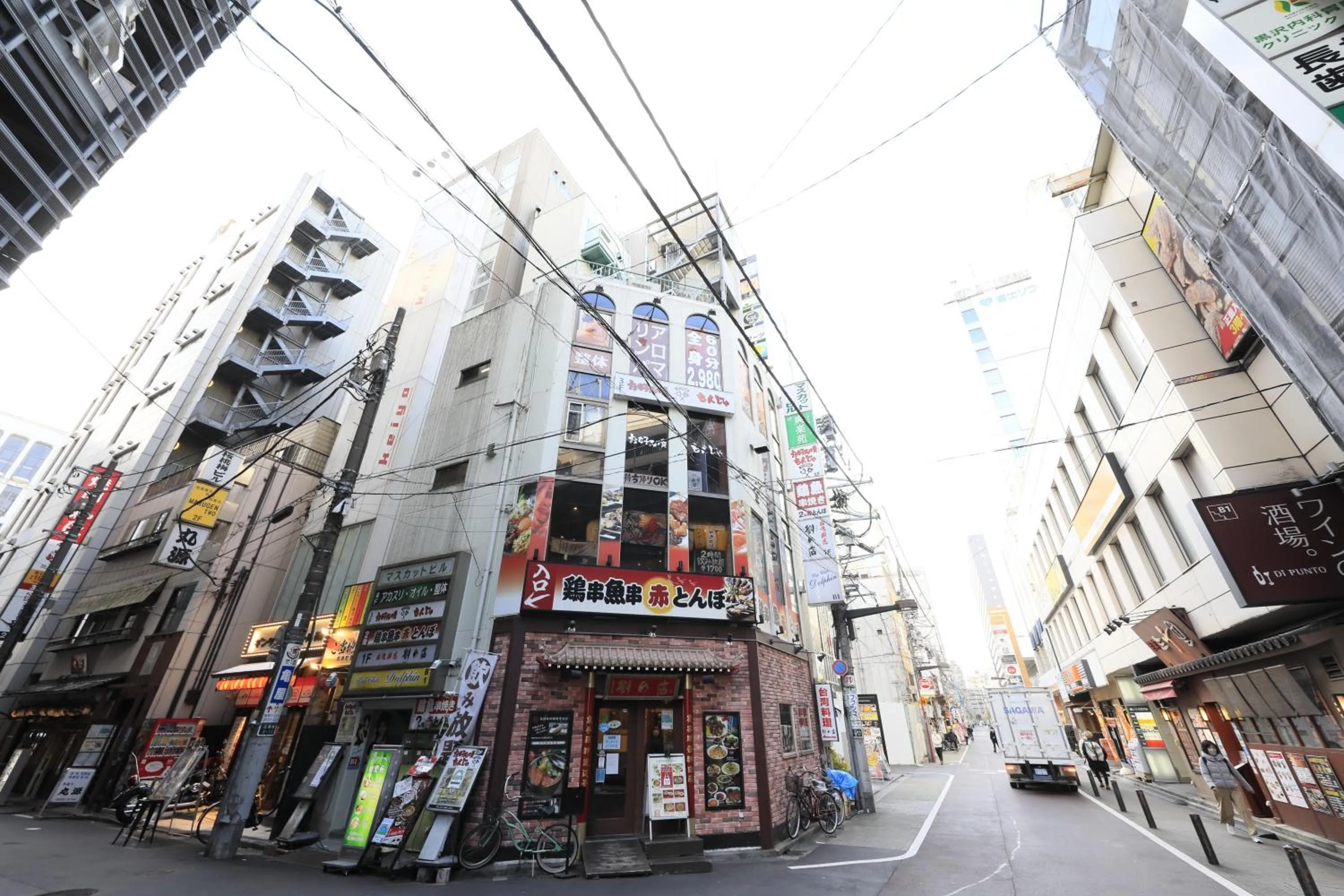 Neighbourhood in Hotel Famy Inn Kinshicho