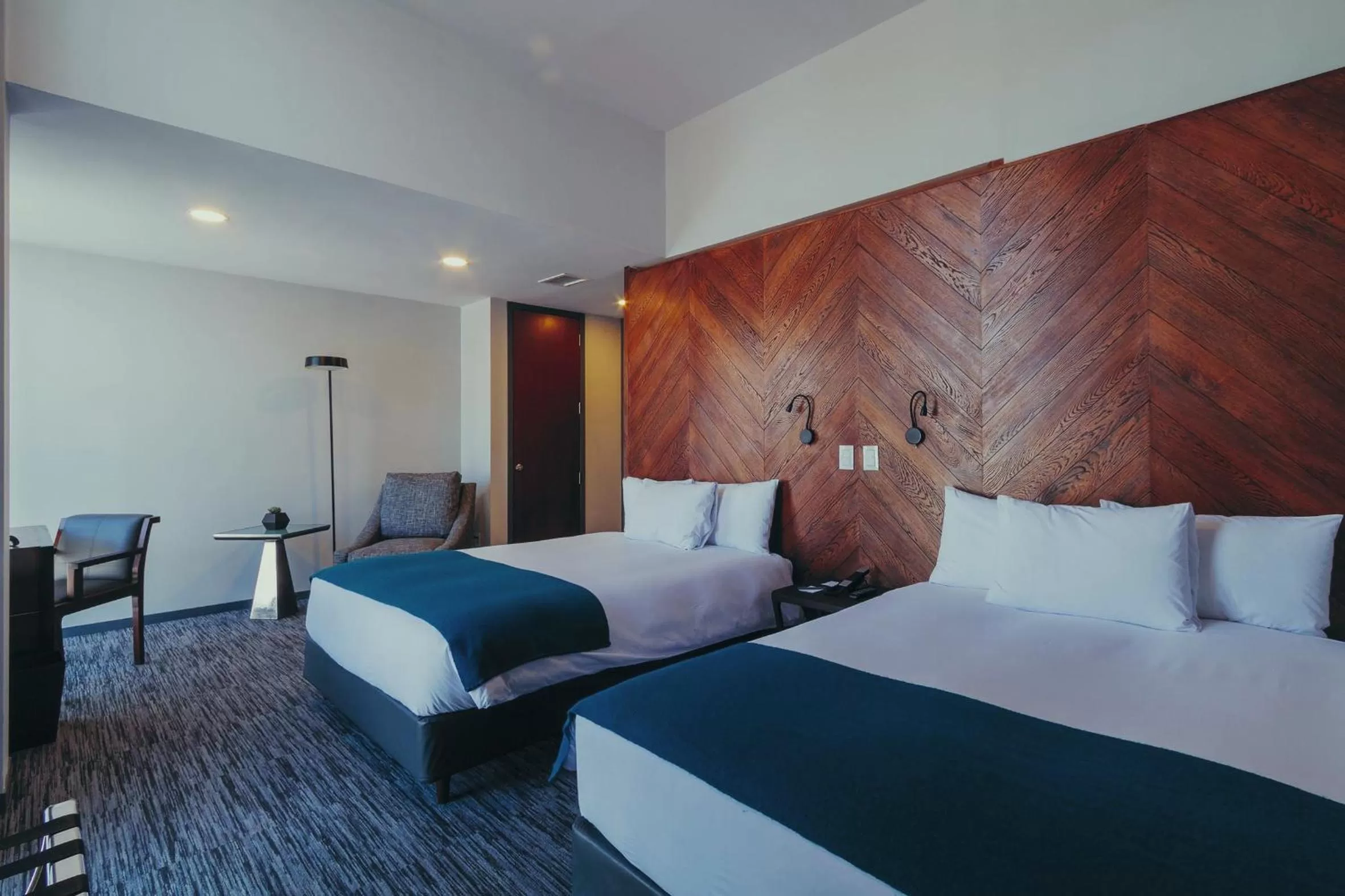 Bed in Atix Hotel, a Member of Design Hotels