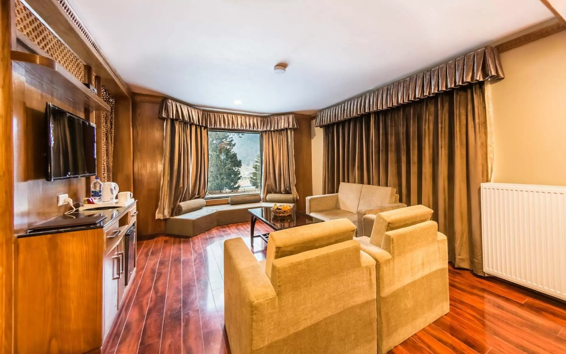 Seating Area in Royal Hillton Pahalgam