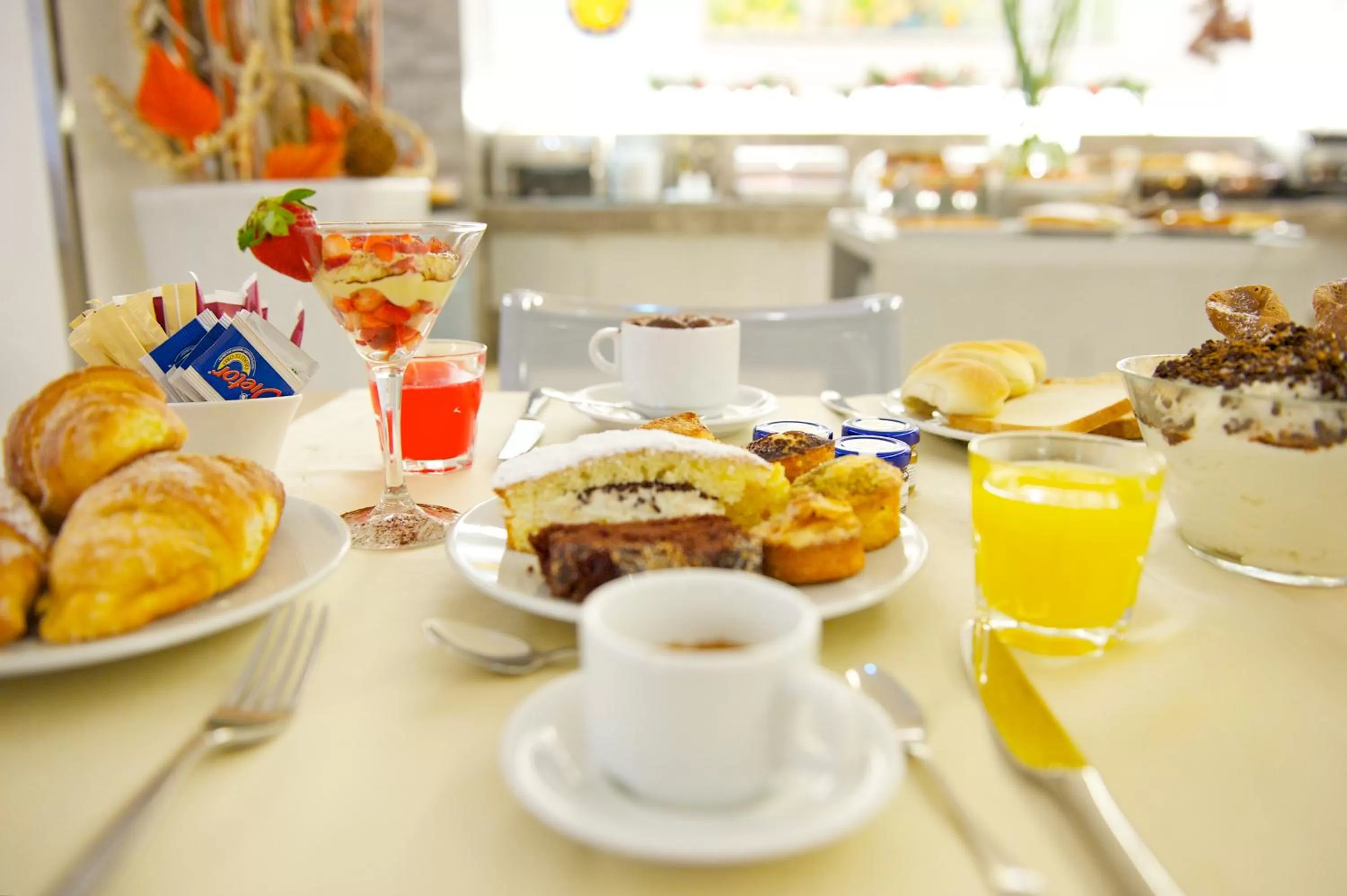 Continental breakfast in Mercure Palermo Centro