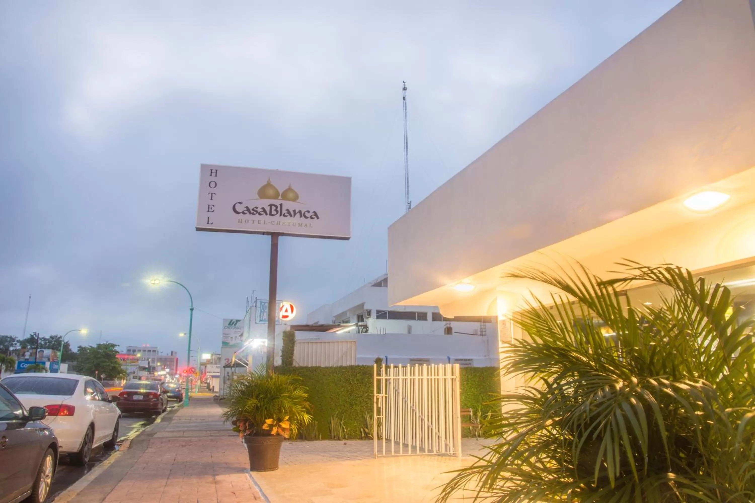 Facade/entrance in Hotel Casa Blanca