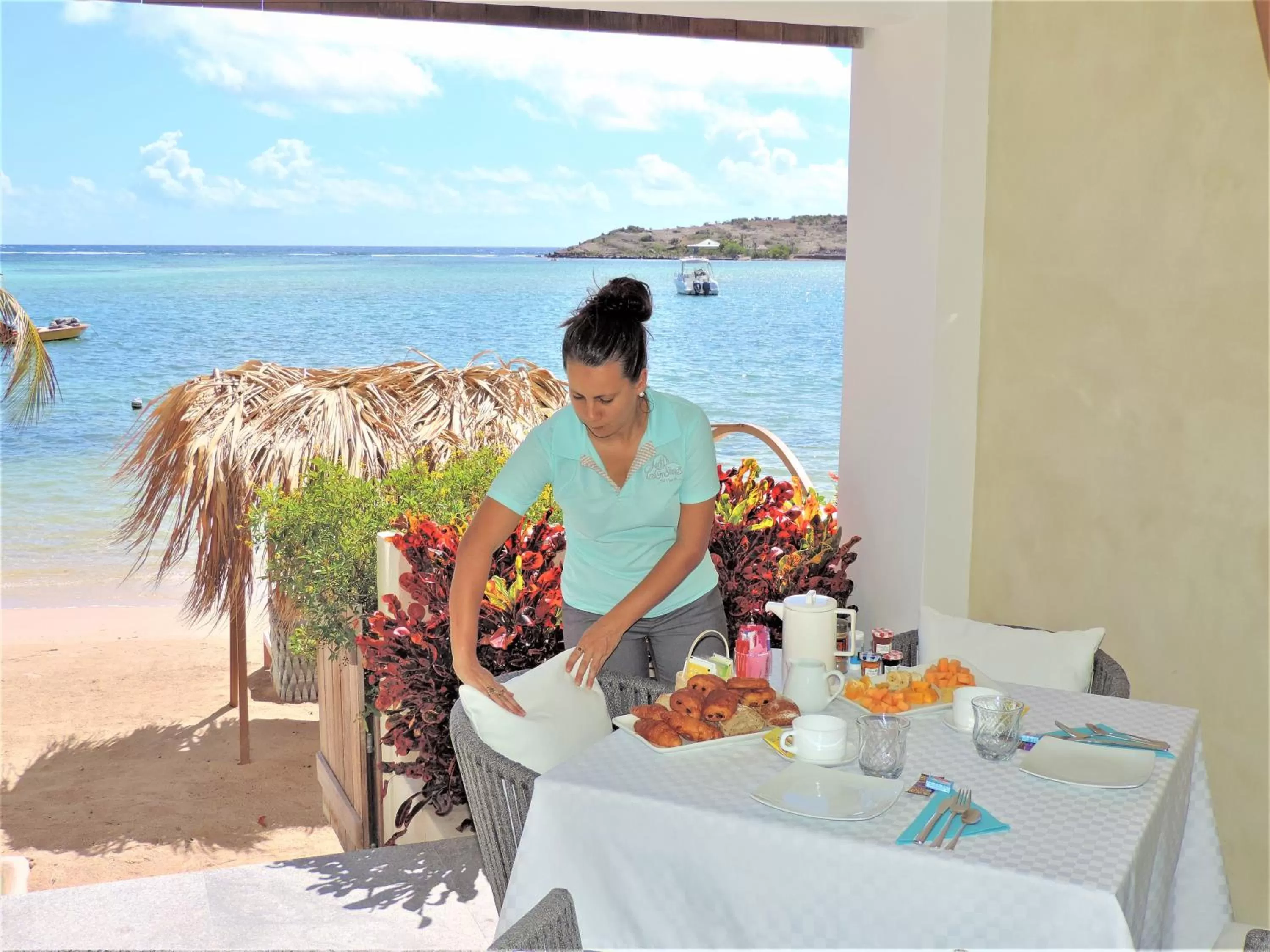 Patio, Restaurant/Places to Eat in Hotel Les Ondines Sur La Plage