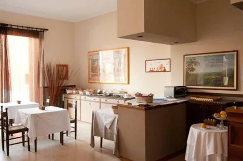 Restaurant/places to eat in Albergo Ristorante Sant'Eustorgio