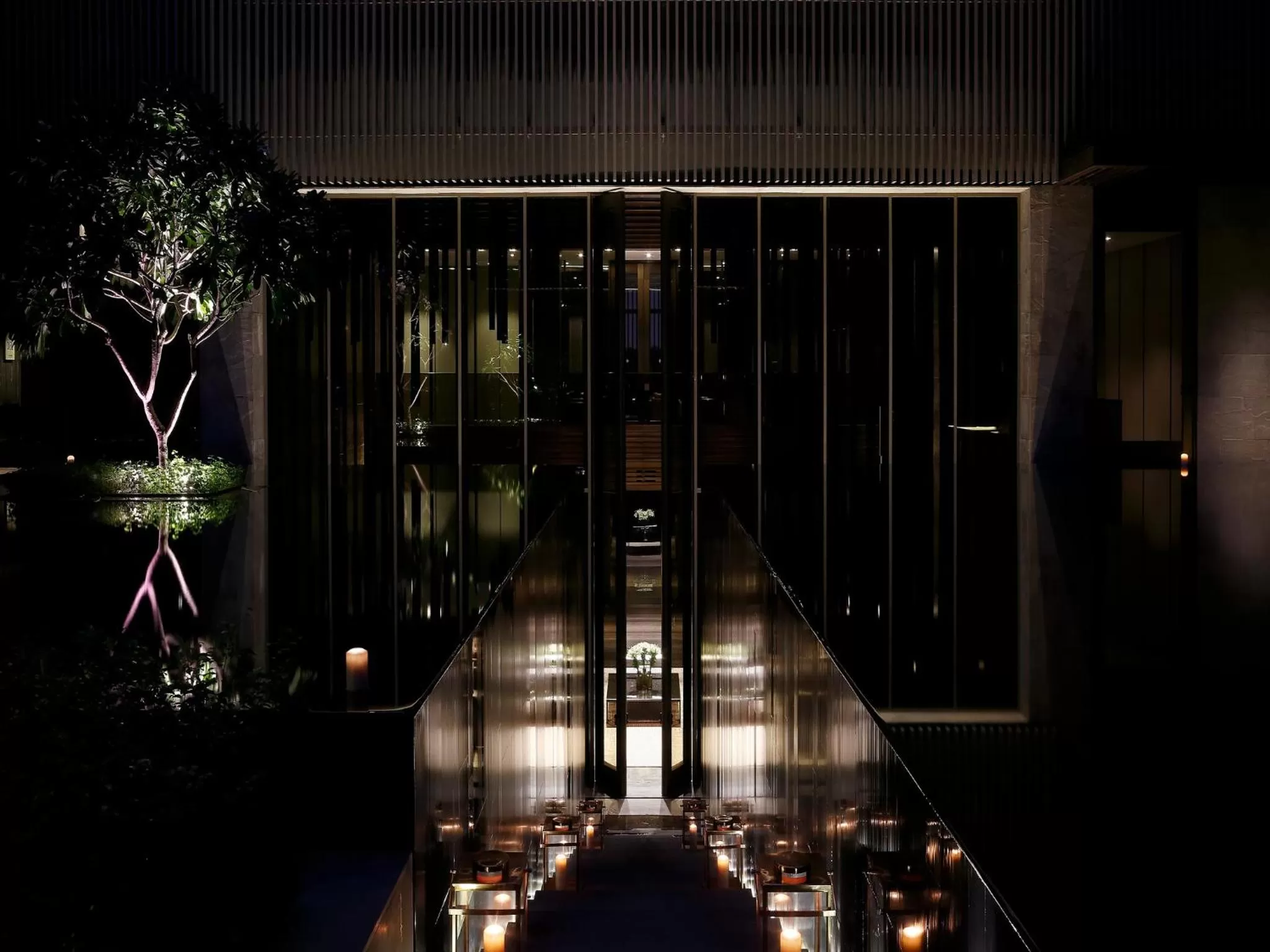 Facade/entrance in Roseate House New Delhi