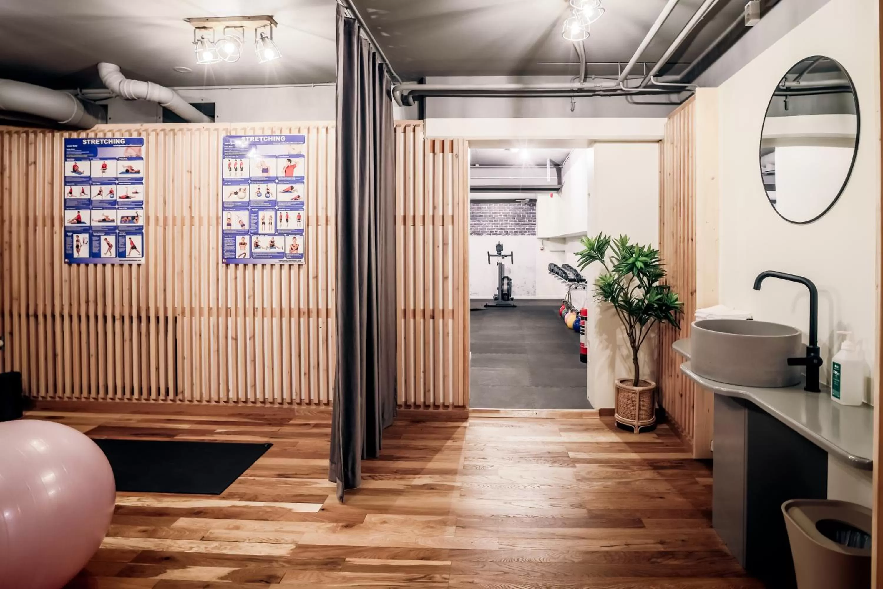 Fitness centre/facilities in Freys Hotel