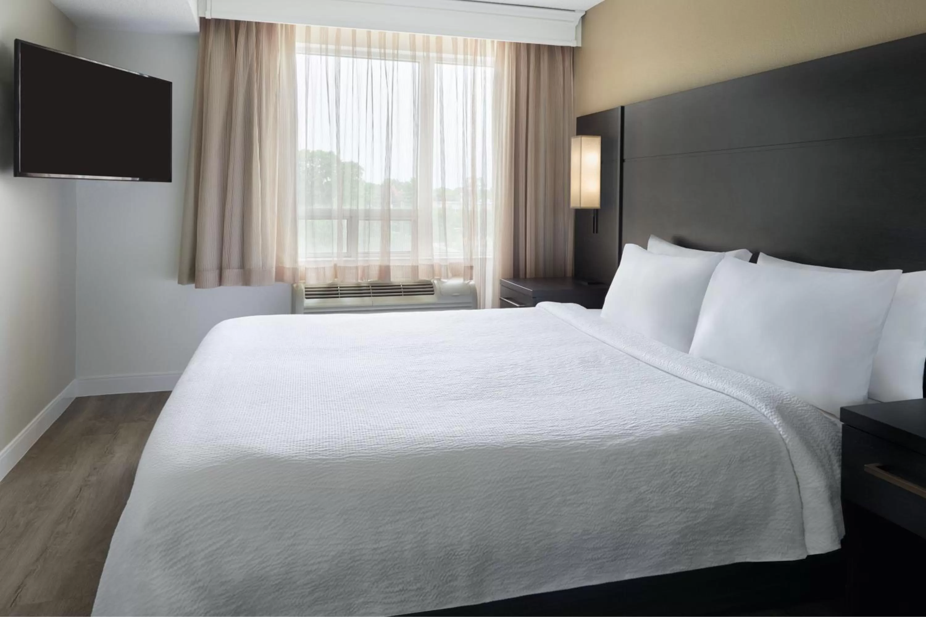Bedroom, Bed in Residence Inn by Marriott London Canada