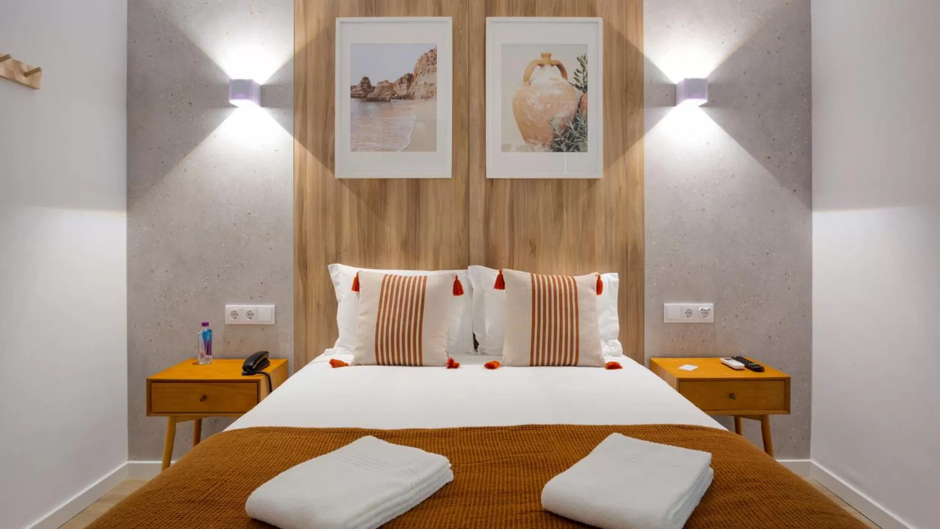 Bed in Hotel Made inn Faro