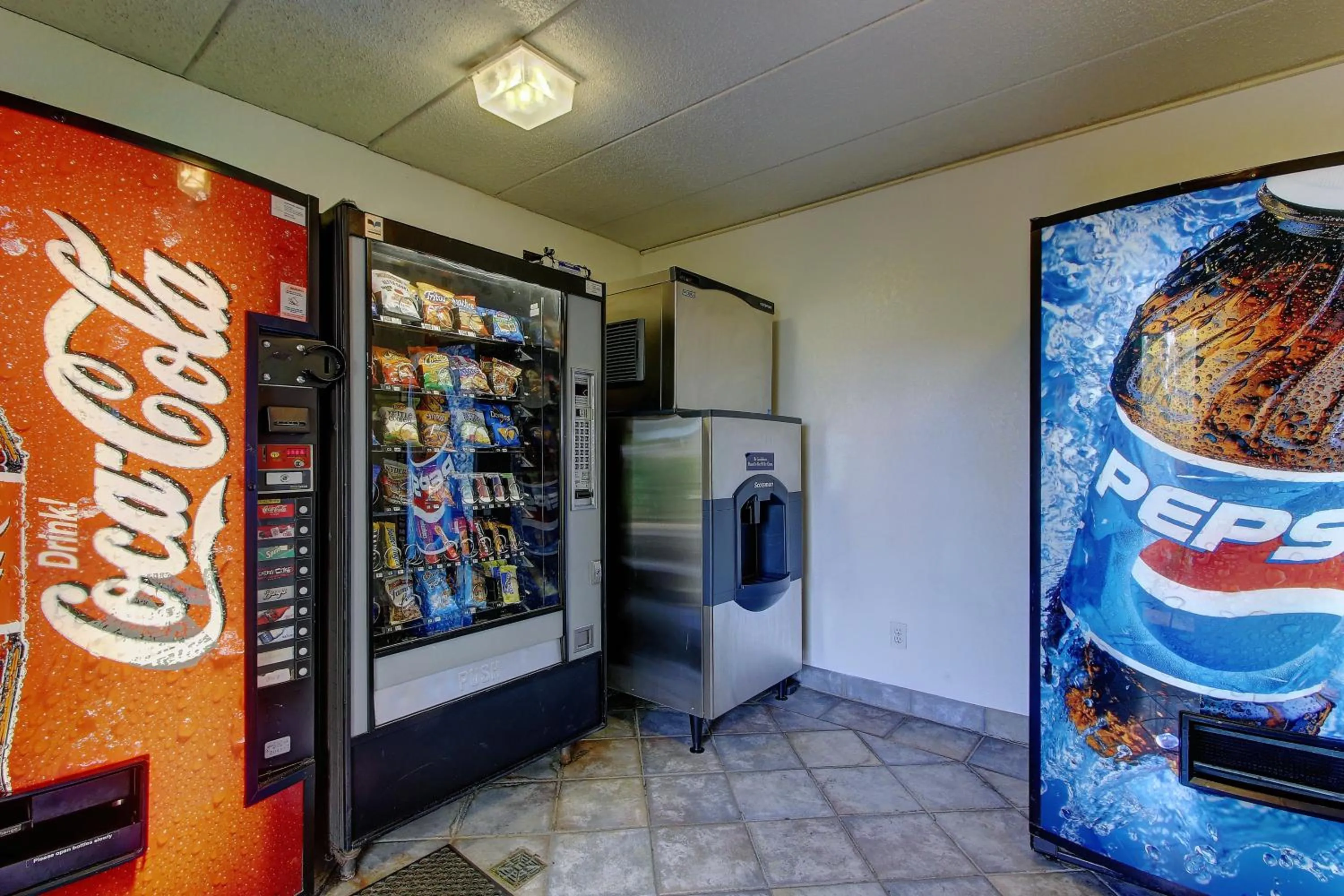 Food and drinks in Motel 6-York, PA