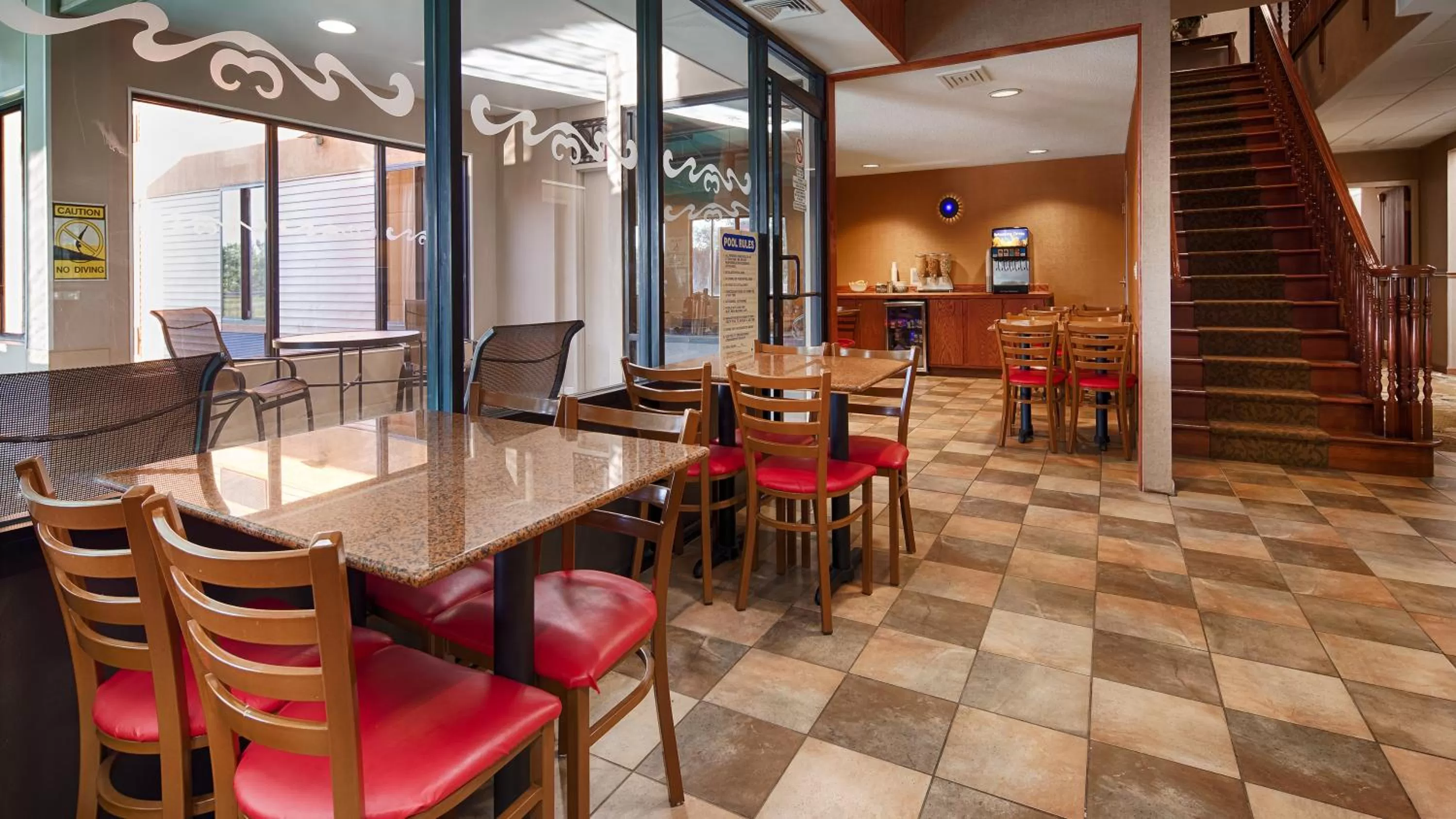 Restaurant/places to eat in Best Western Dunkirk & Fredonia Inn
