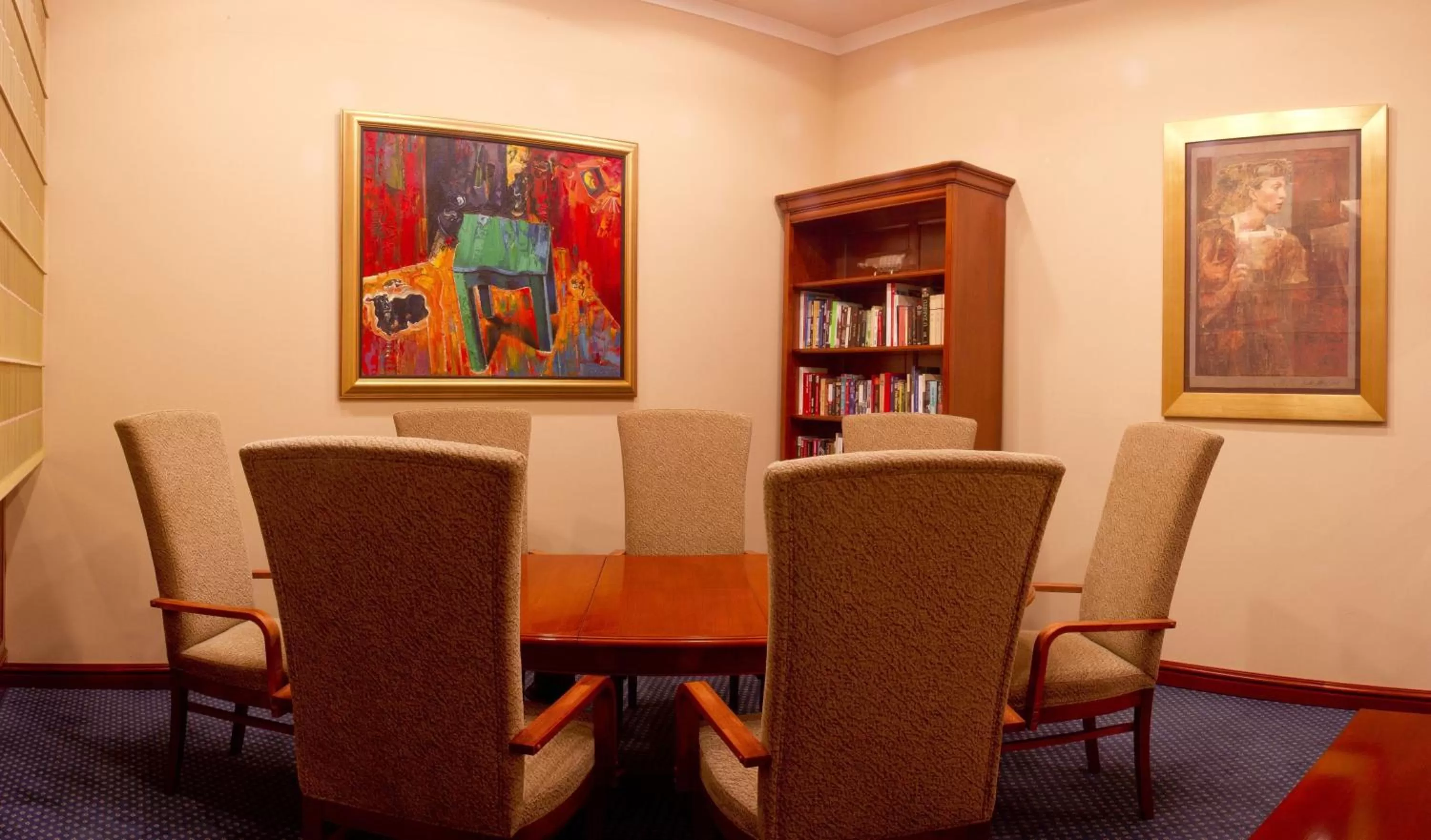 Library in Best Western Premier Hotel Astoria