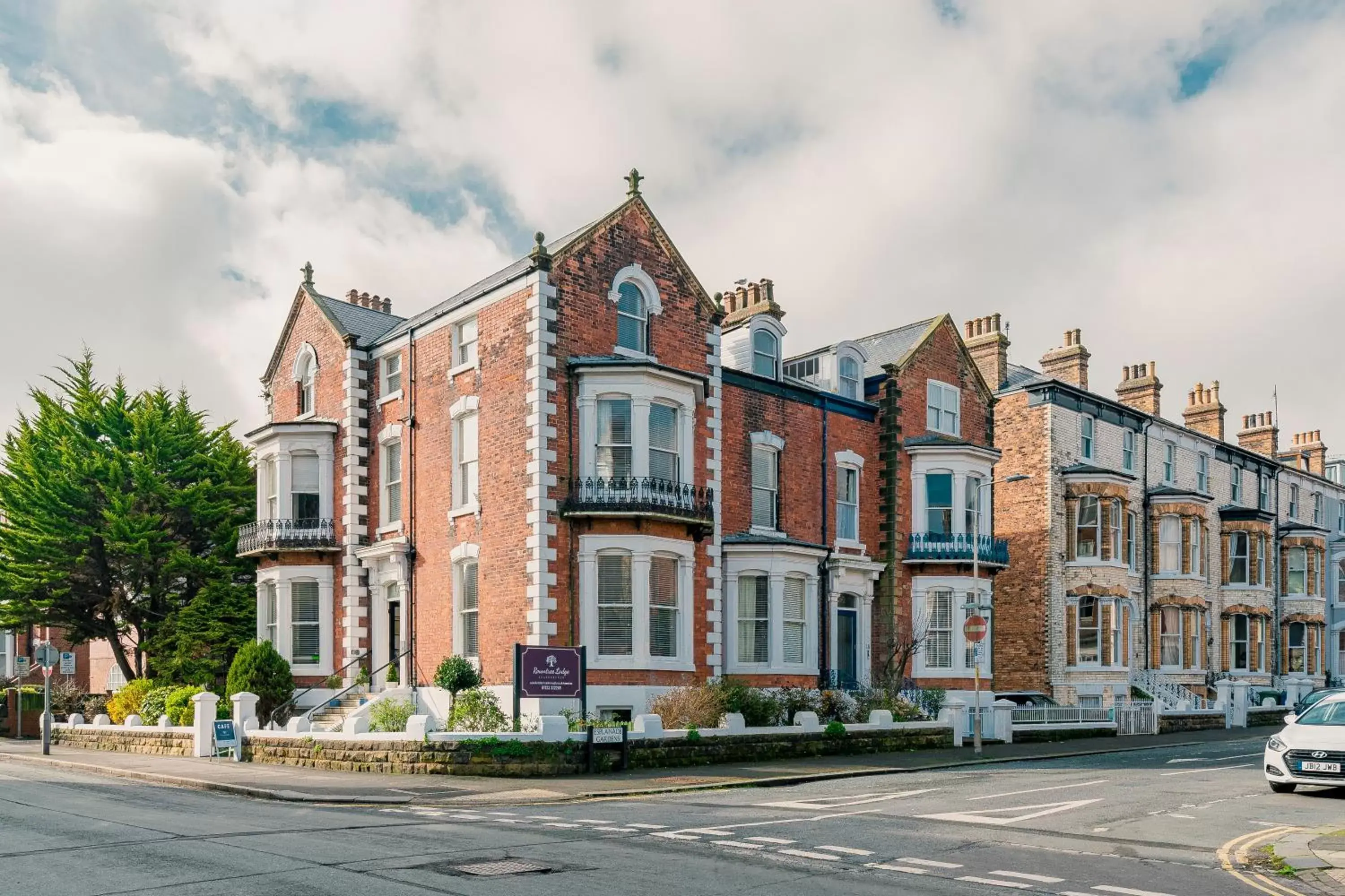 Rowntree Lodge Rowntree Lodge