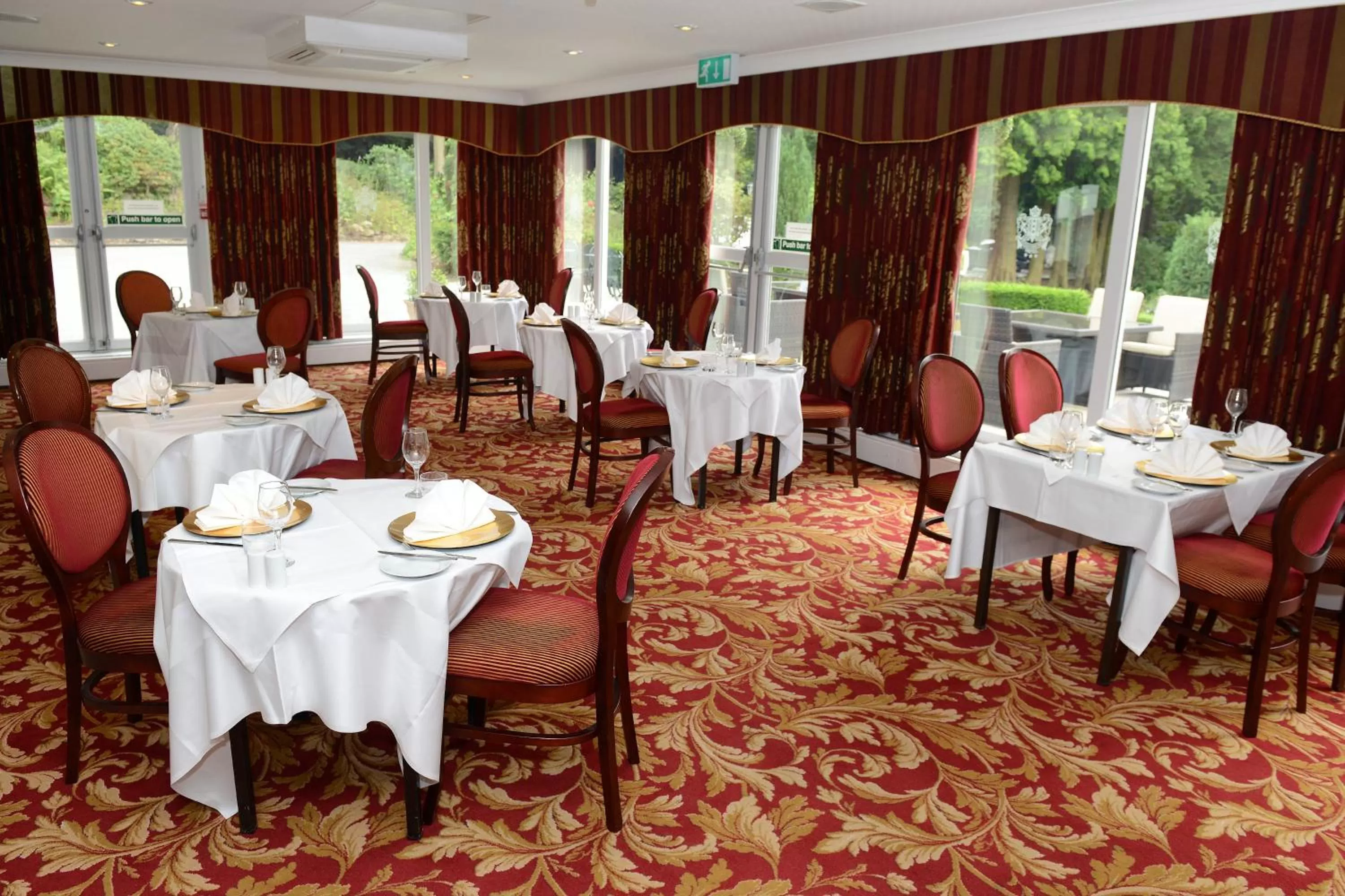 Restaurant/places to eat in Buckatree Hall Hotel