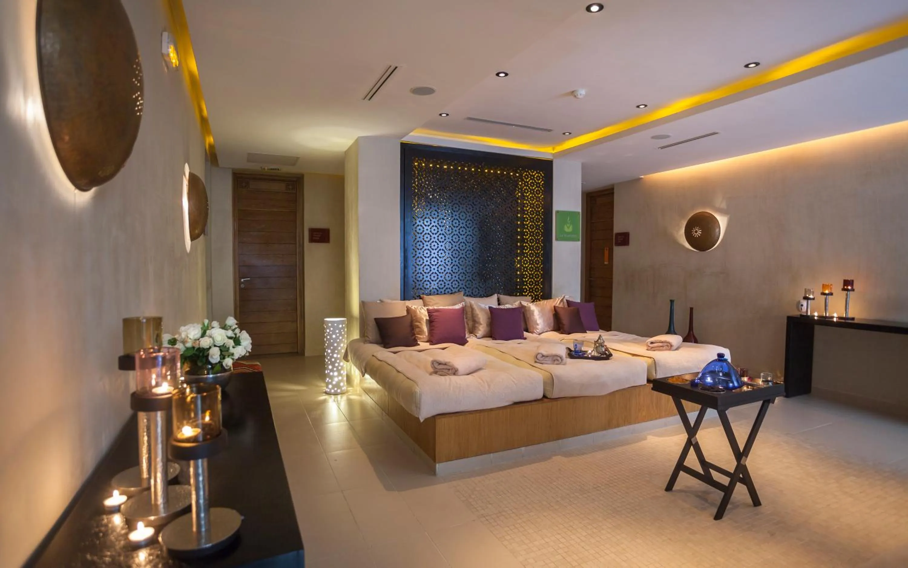 Fitness centre/facilities, Bed in Mövenpick Hotel Gammarth Tunis