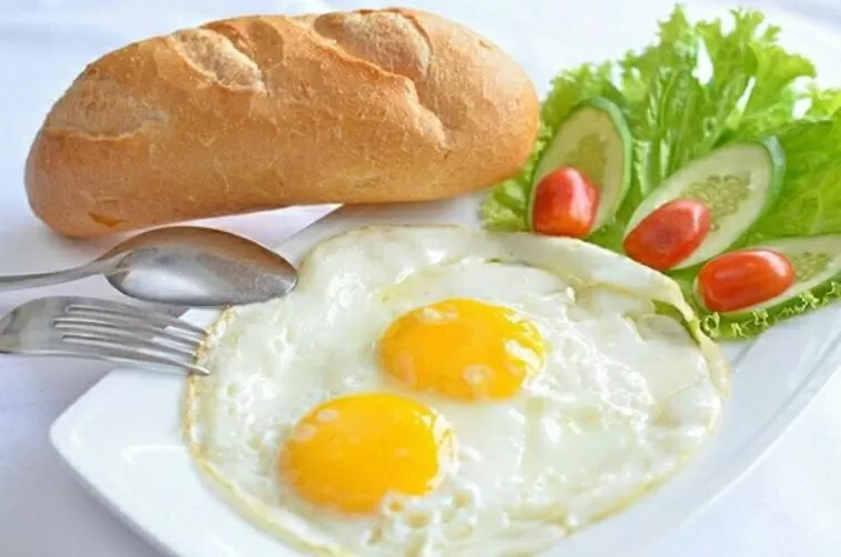 Food in Emerald Boutique Stay 2