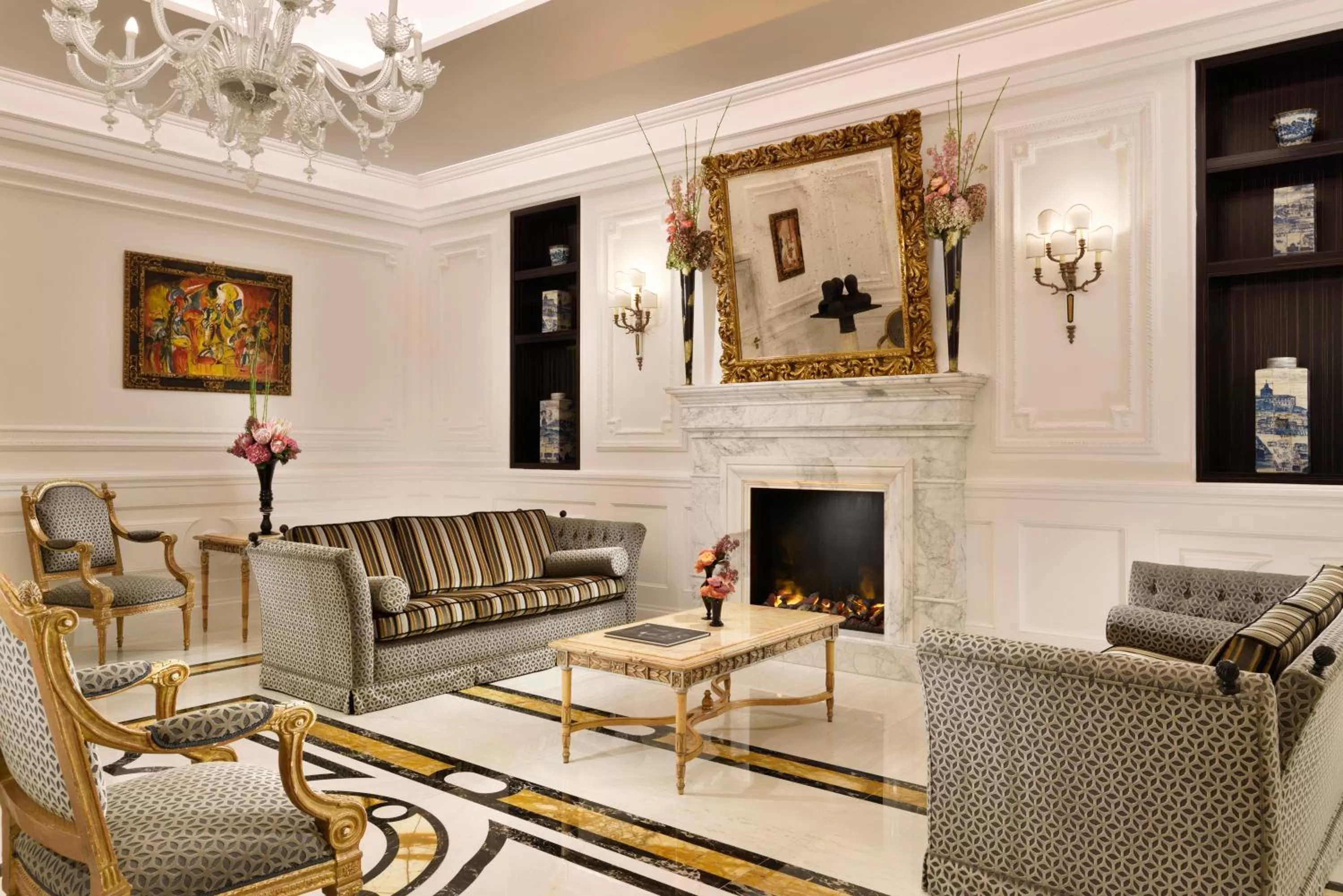 Lobby or reception in Hotel Splendide Royal - The Leading Hotels of the World