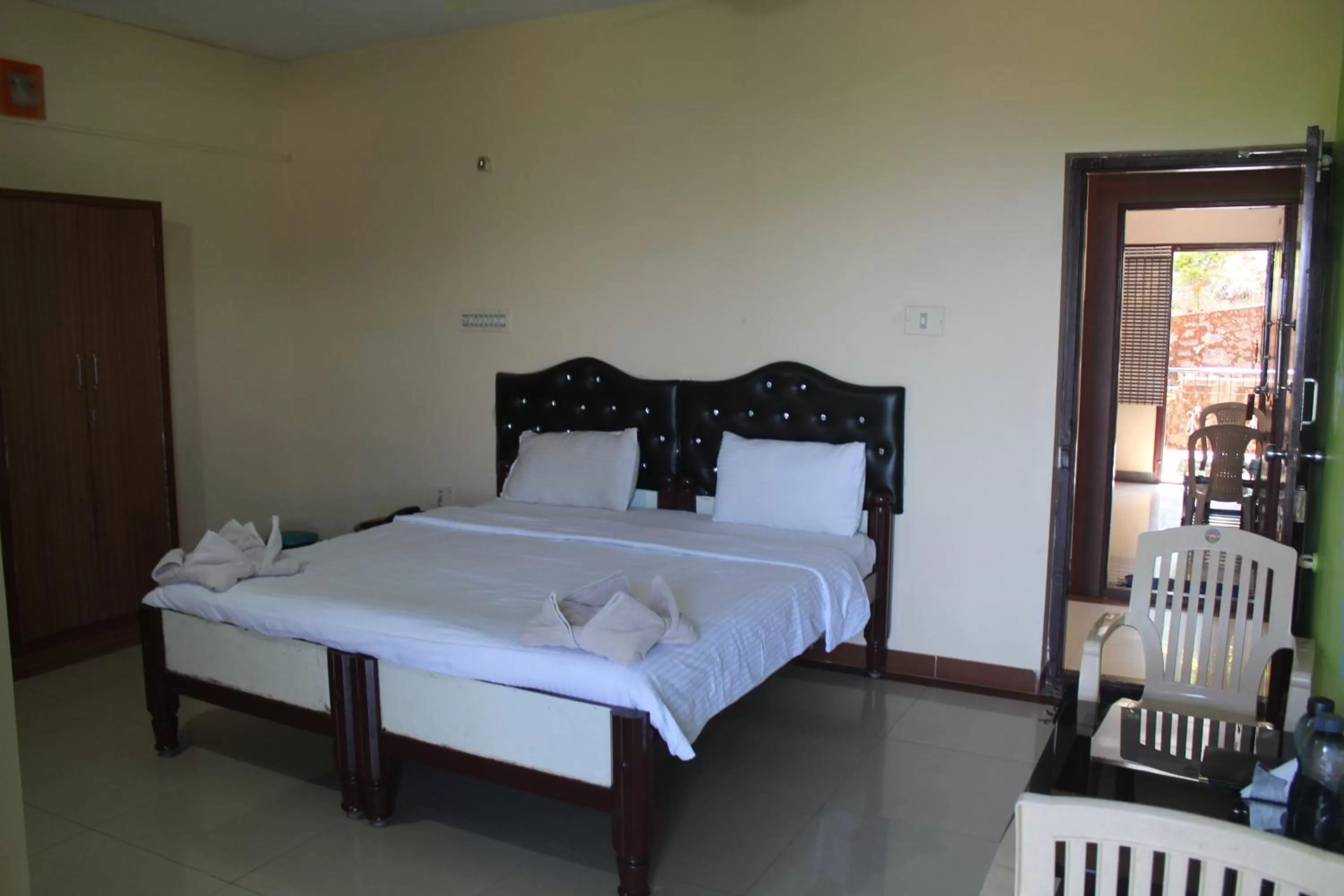 Bed in Greenwood Resort