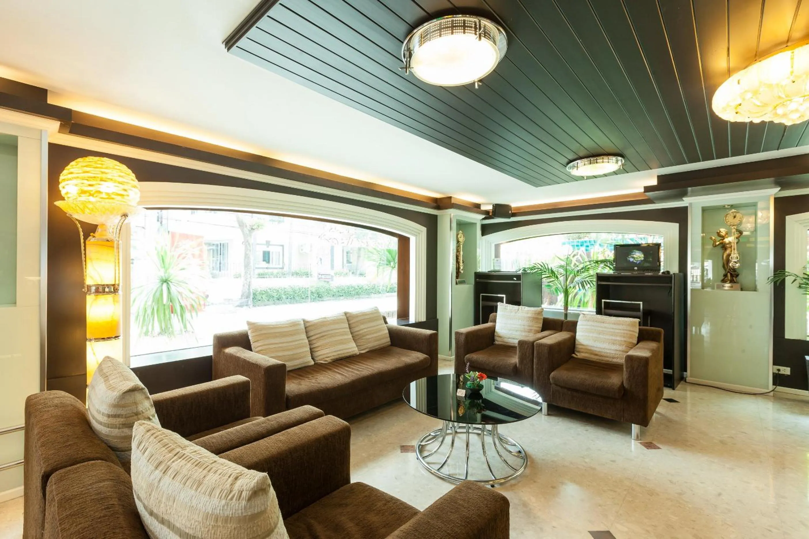 Lobby or reception in Vabua Asotel Bangkok