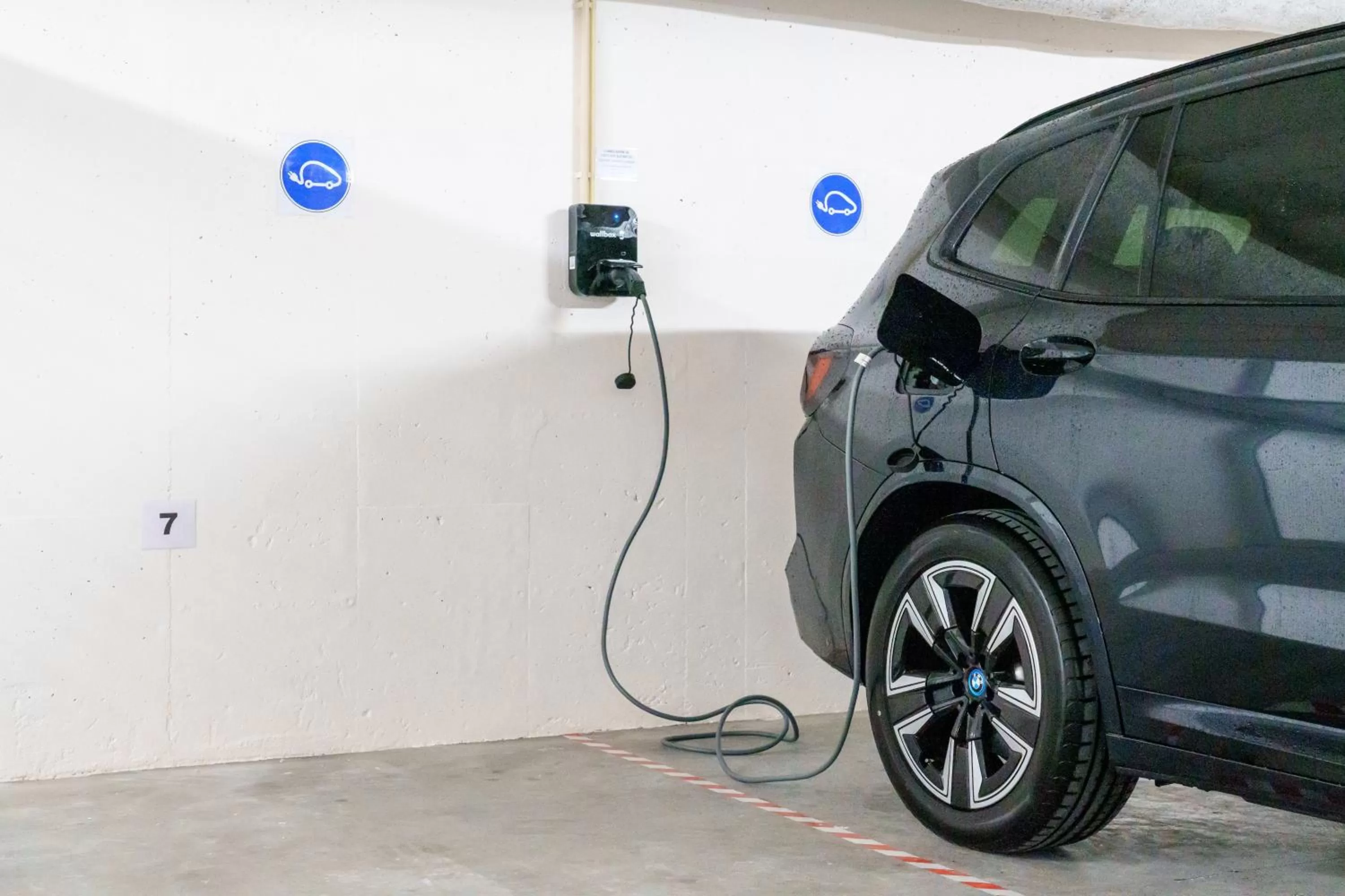 Parking in Hotel Dom Goncalo & Spa