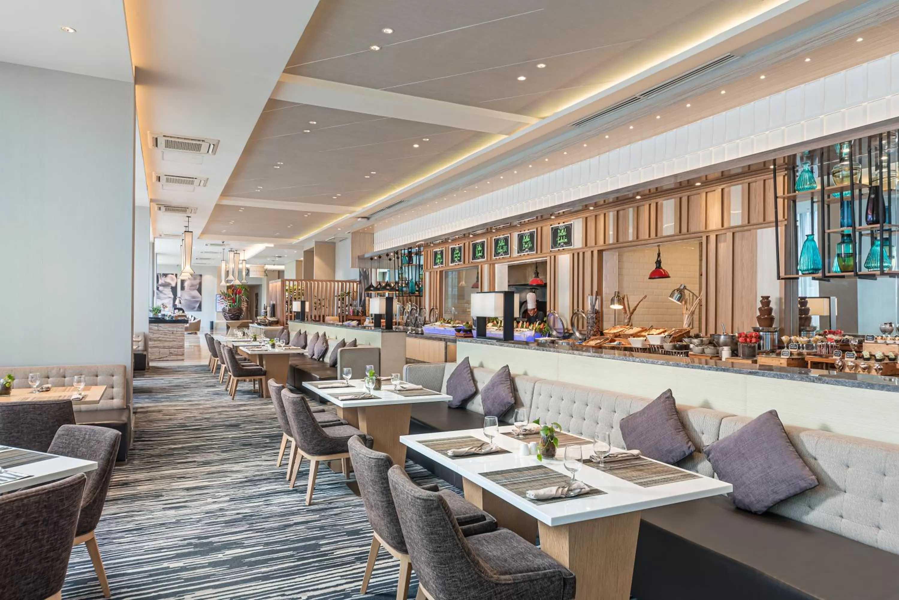 Restaurant/places to eat in Seda Central Bloc Cebu