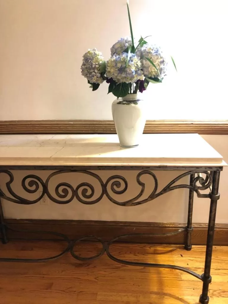 Property building in Northern Lights Mansion