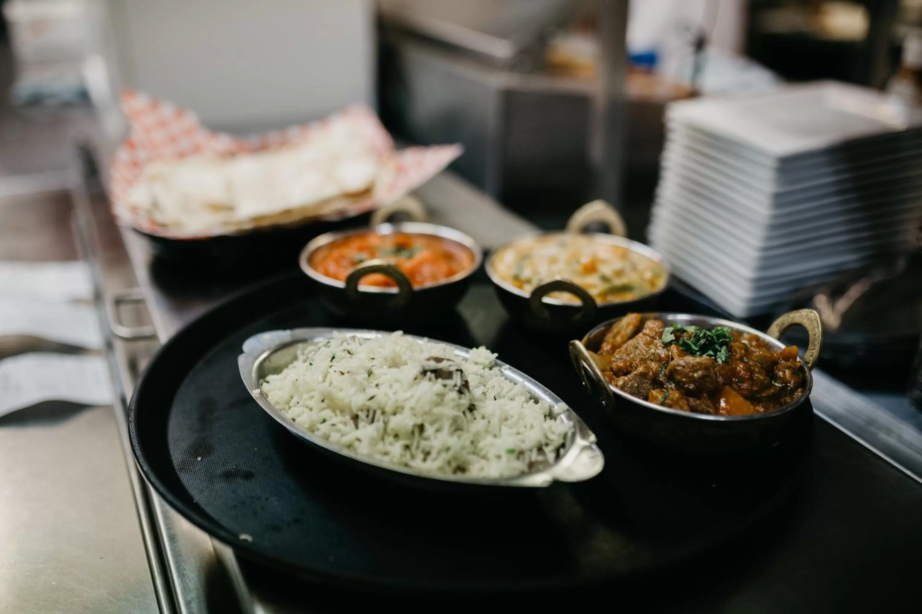 Restaurant/places to eat in Golden Village Lodge