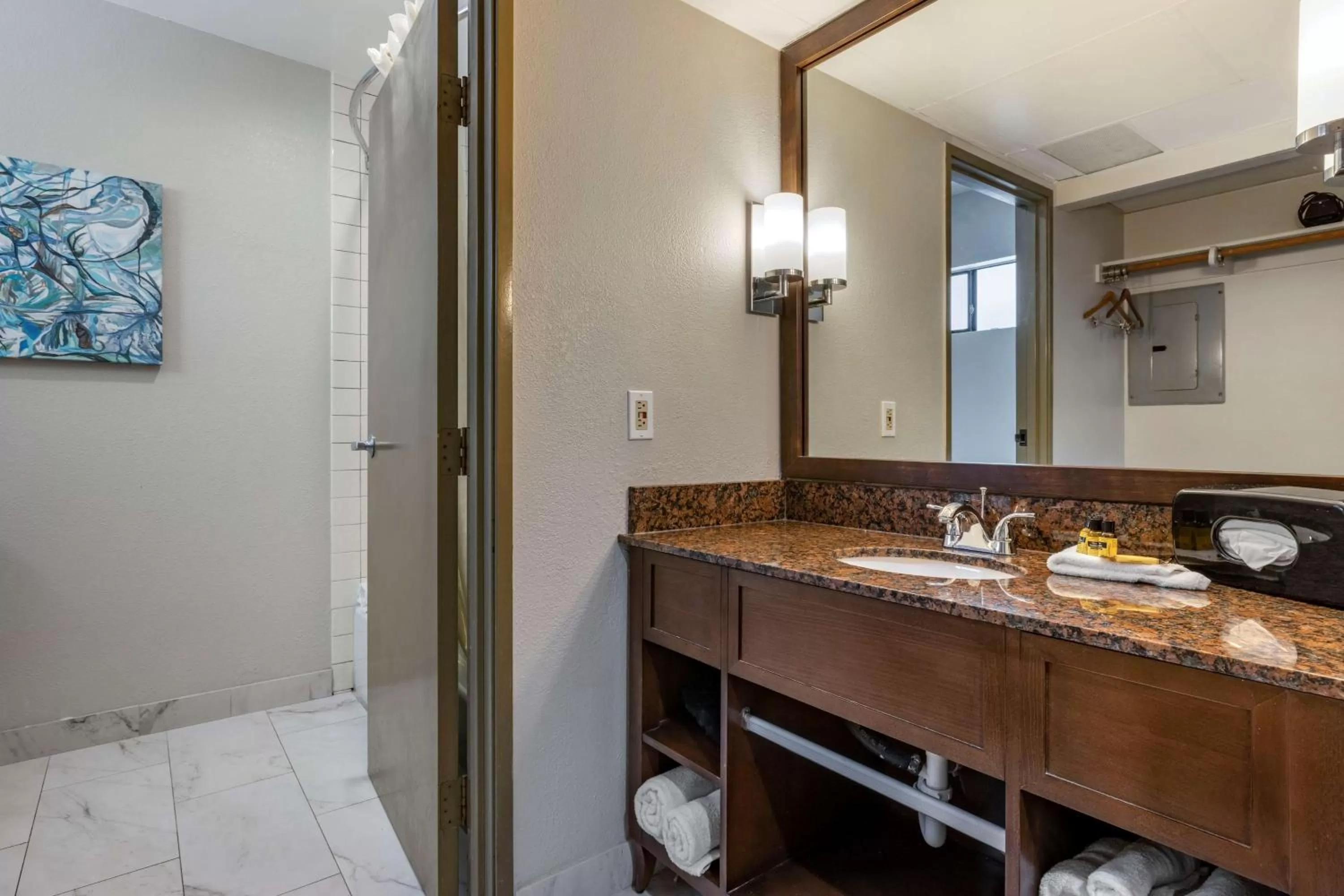 Bathroom in The Encinitan Hotel & Suites