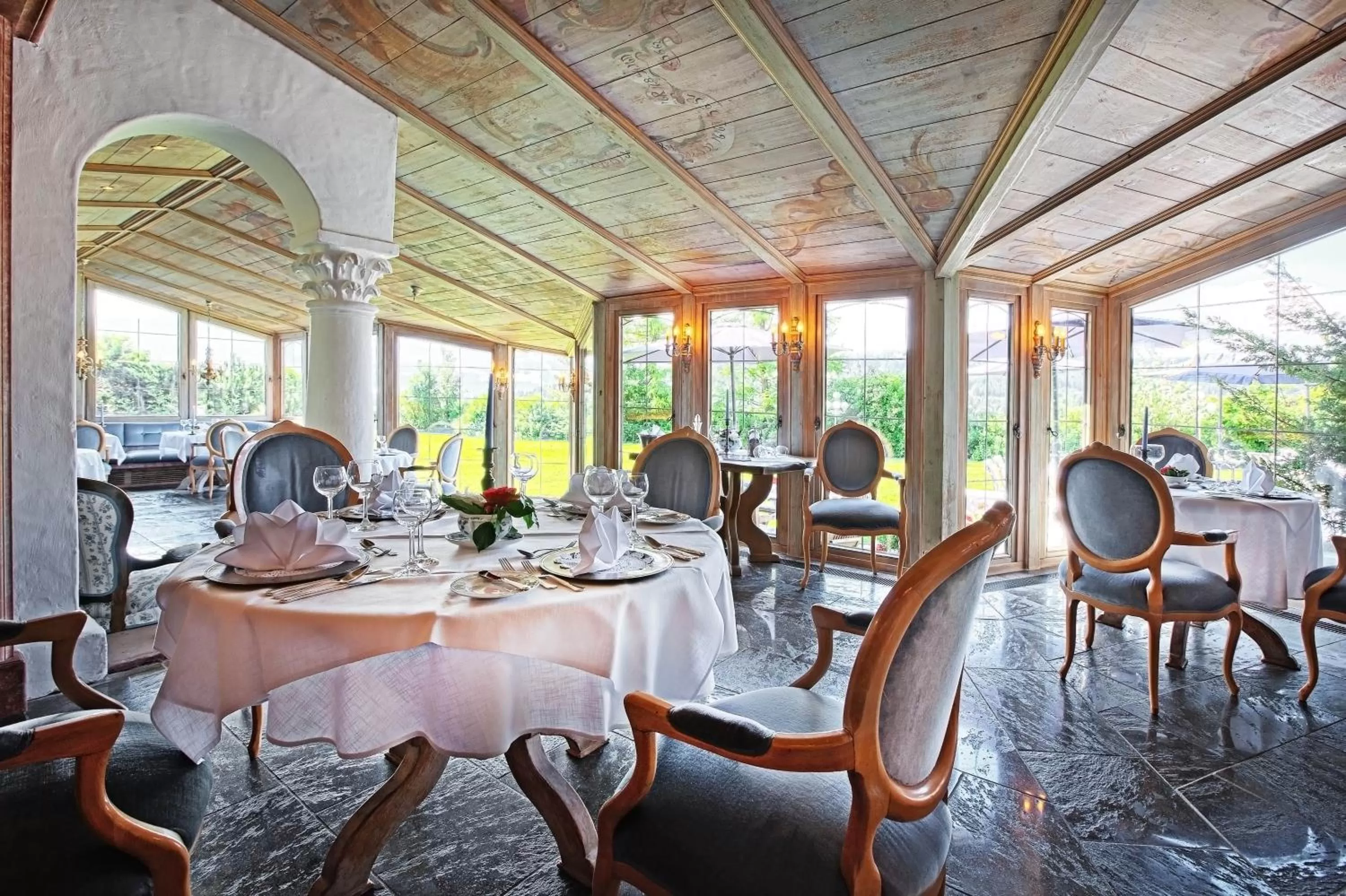 Restaurant/places to eat in Mittelburg Wellnesshotel