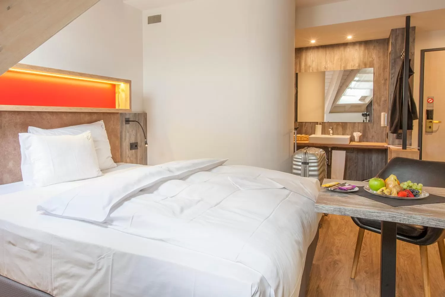 Bed in Boutiquehotel Thessoni Classic & Self service Residence Home Zürich