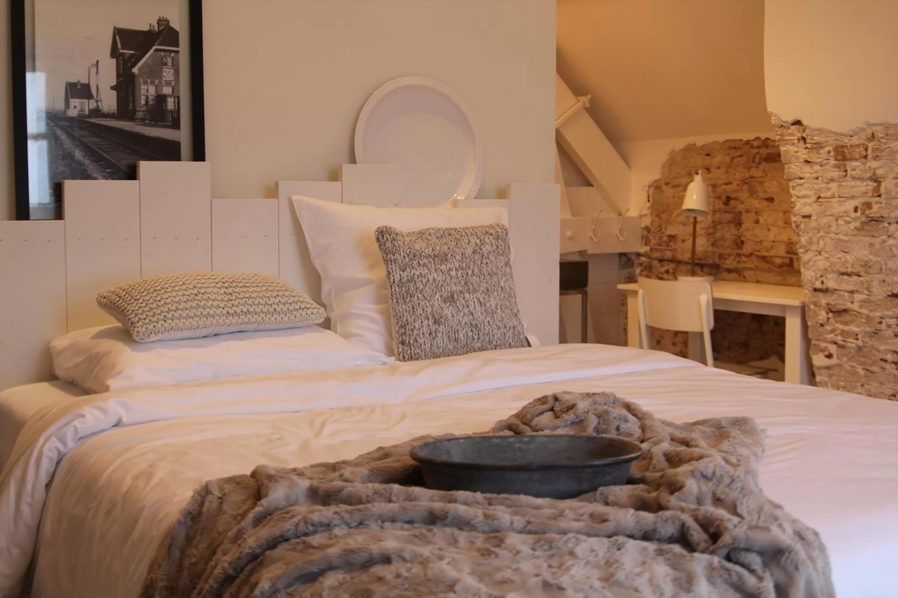 Bed in Het Spoorhuis Uithoorn