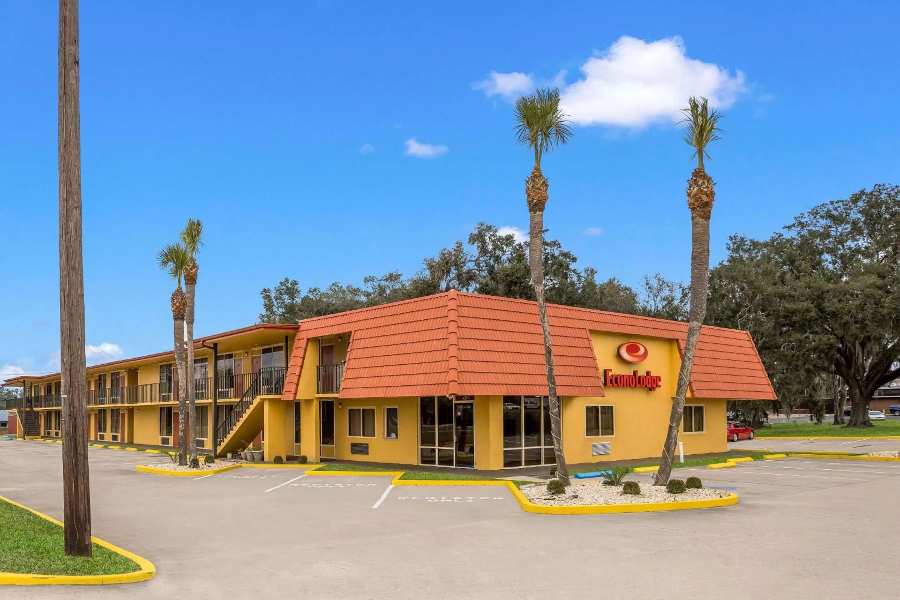Econo Lodge Live Oak