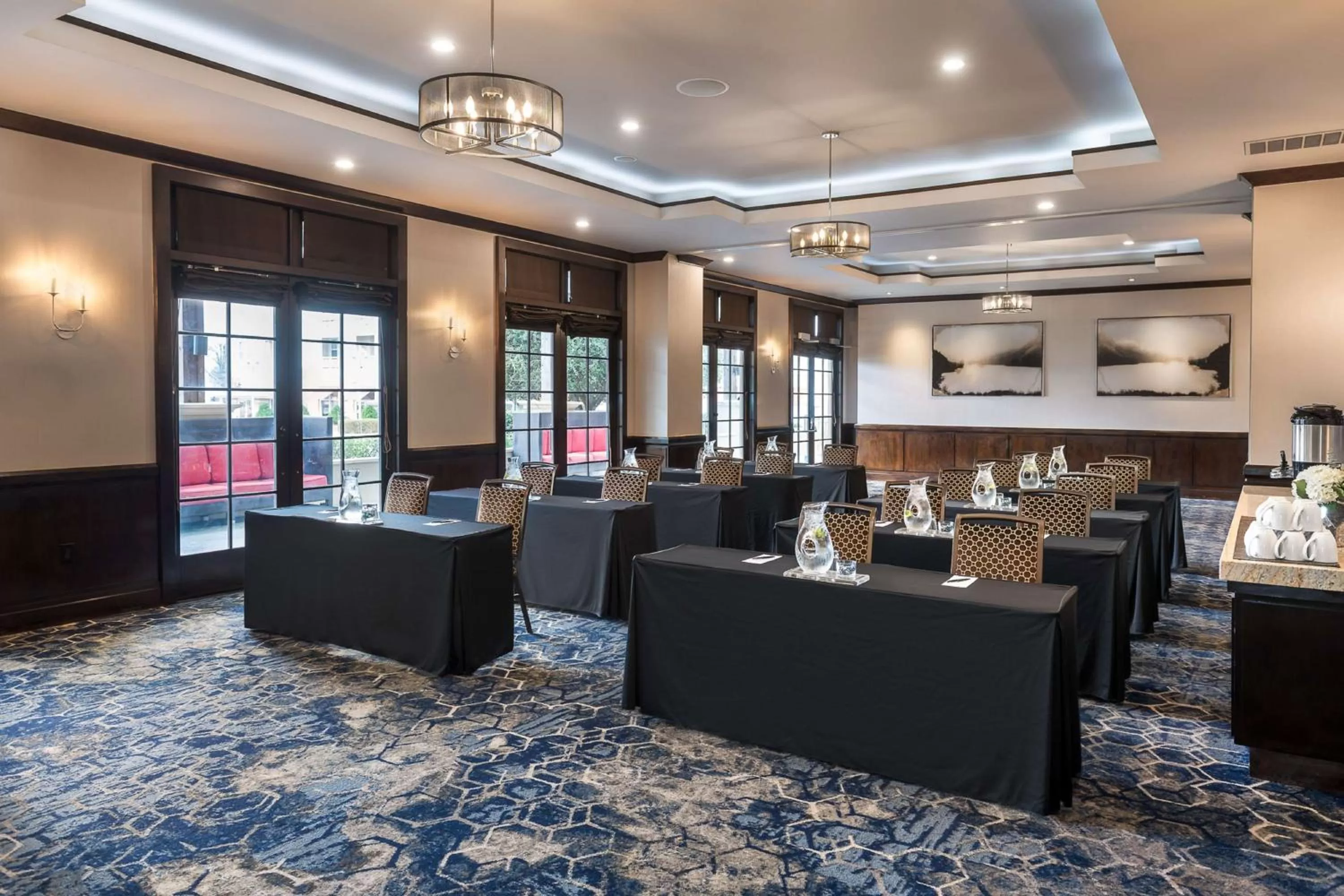 Meeting/conference room in Juniper Hotel Cupertino, Curio Collection by Hilton