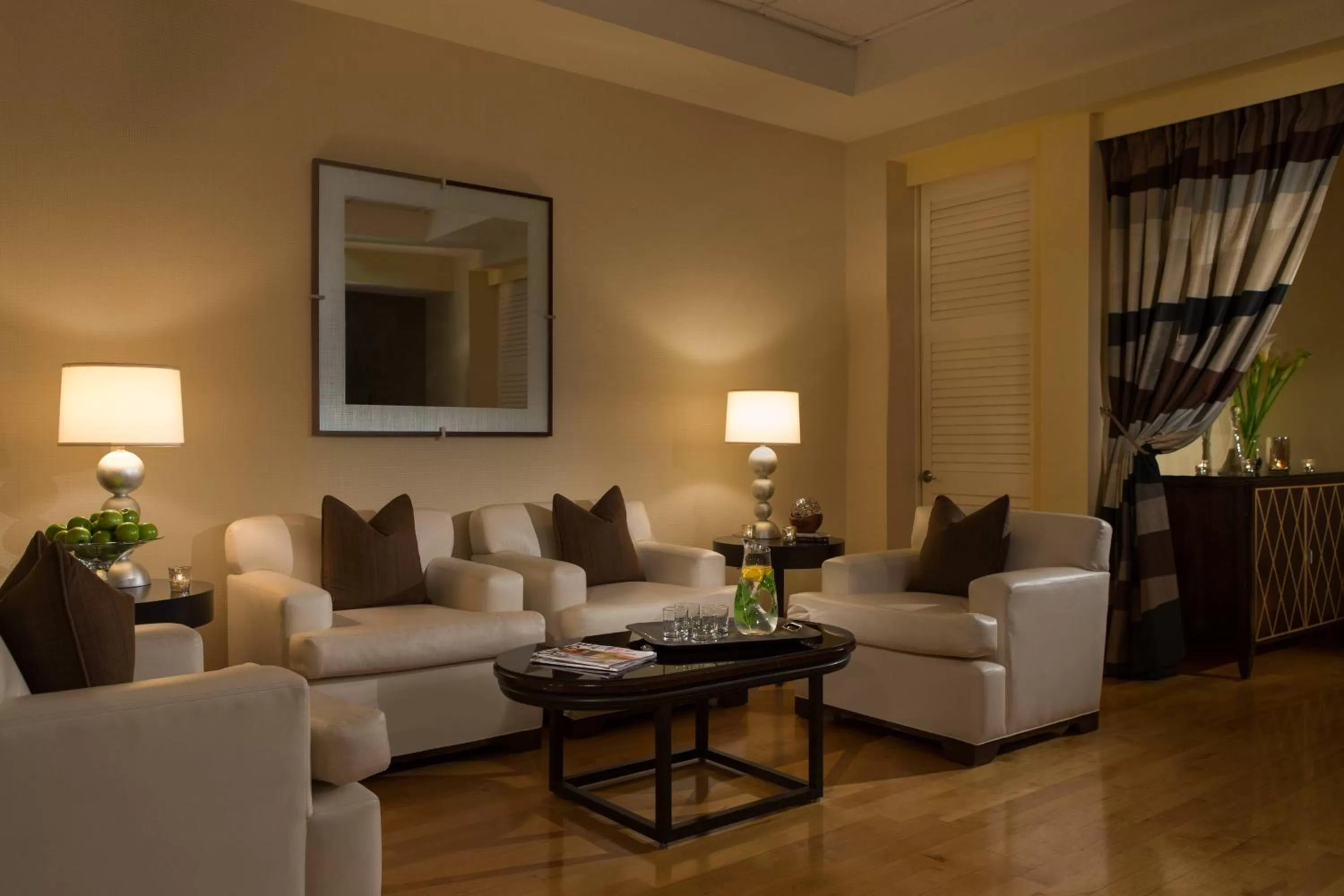 Spa and wellness centre/facilities in Renaissance Walnut Creek Hotel