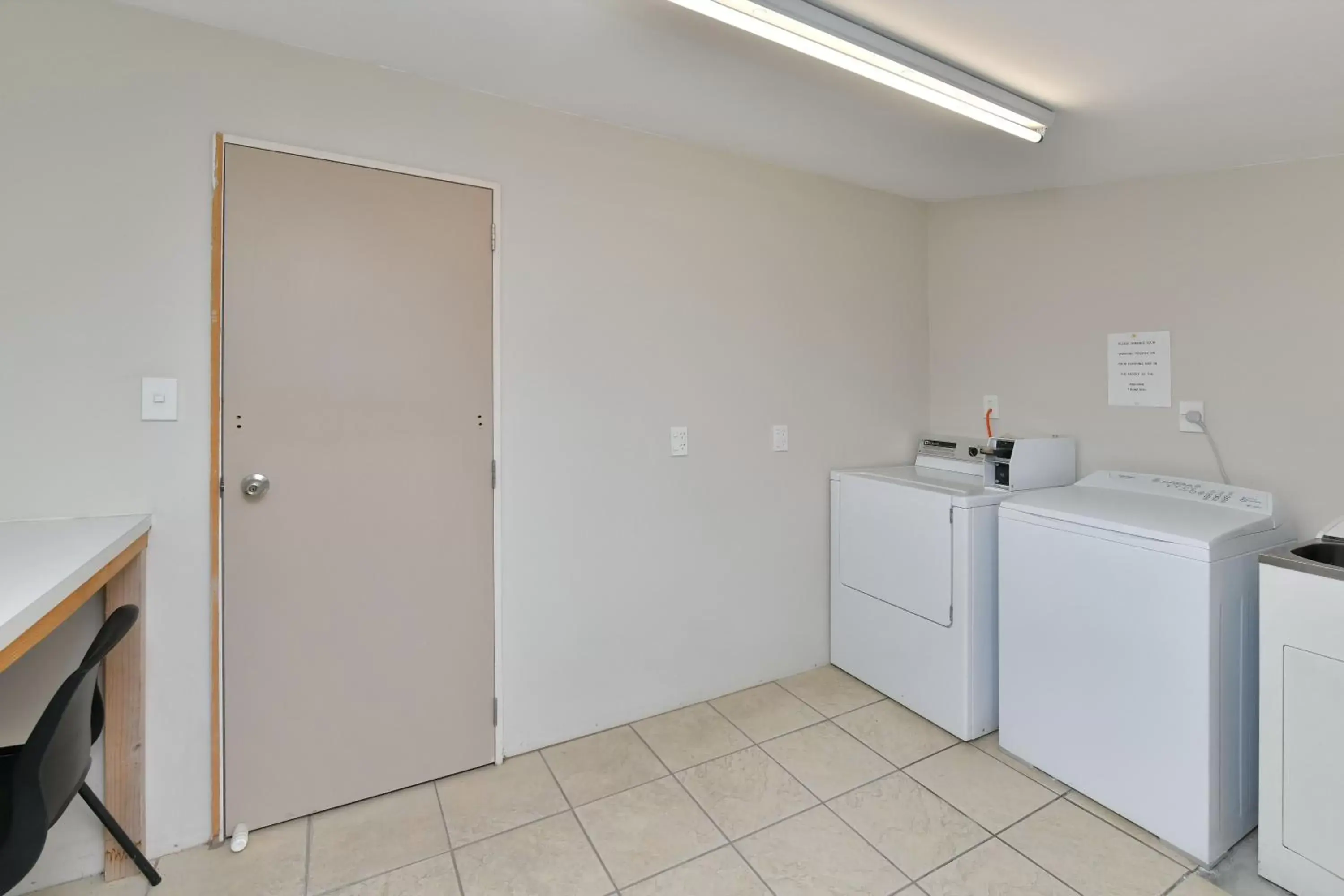 Wayside Motel Wayside Motel